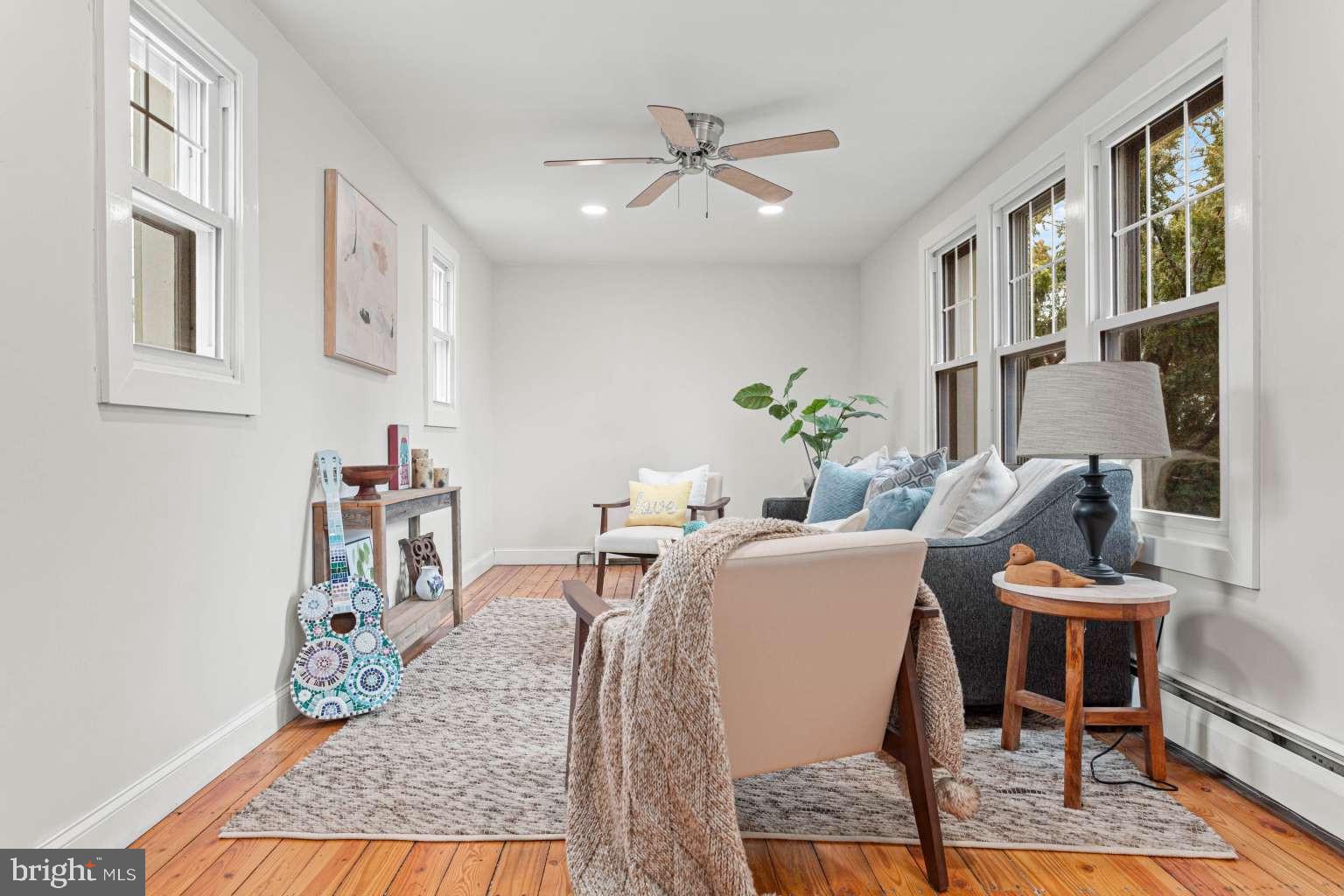 GARDEN CITY - Residential