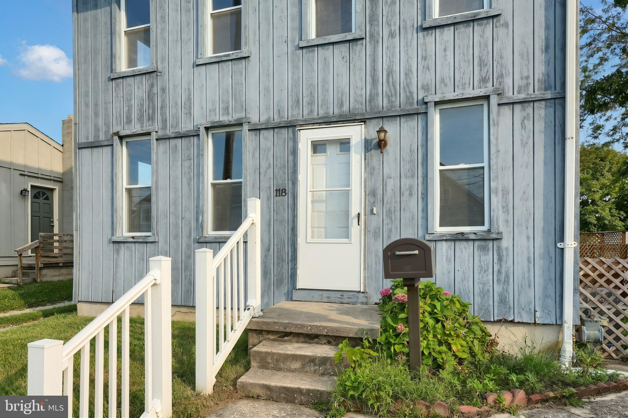 118 JOHN STREET