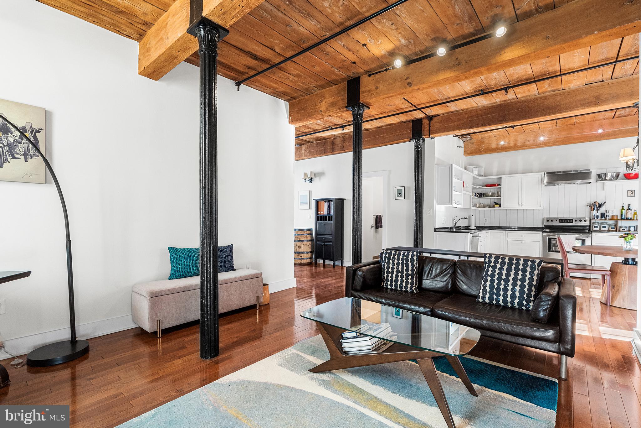 OLD CITY - Residential