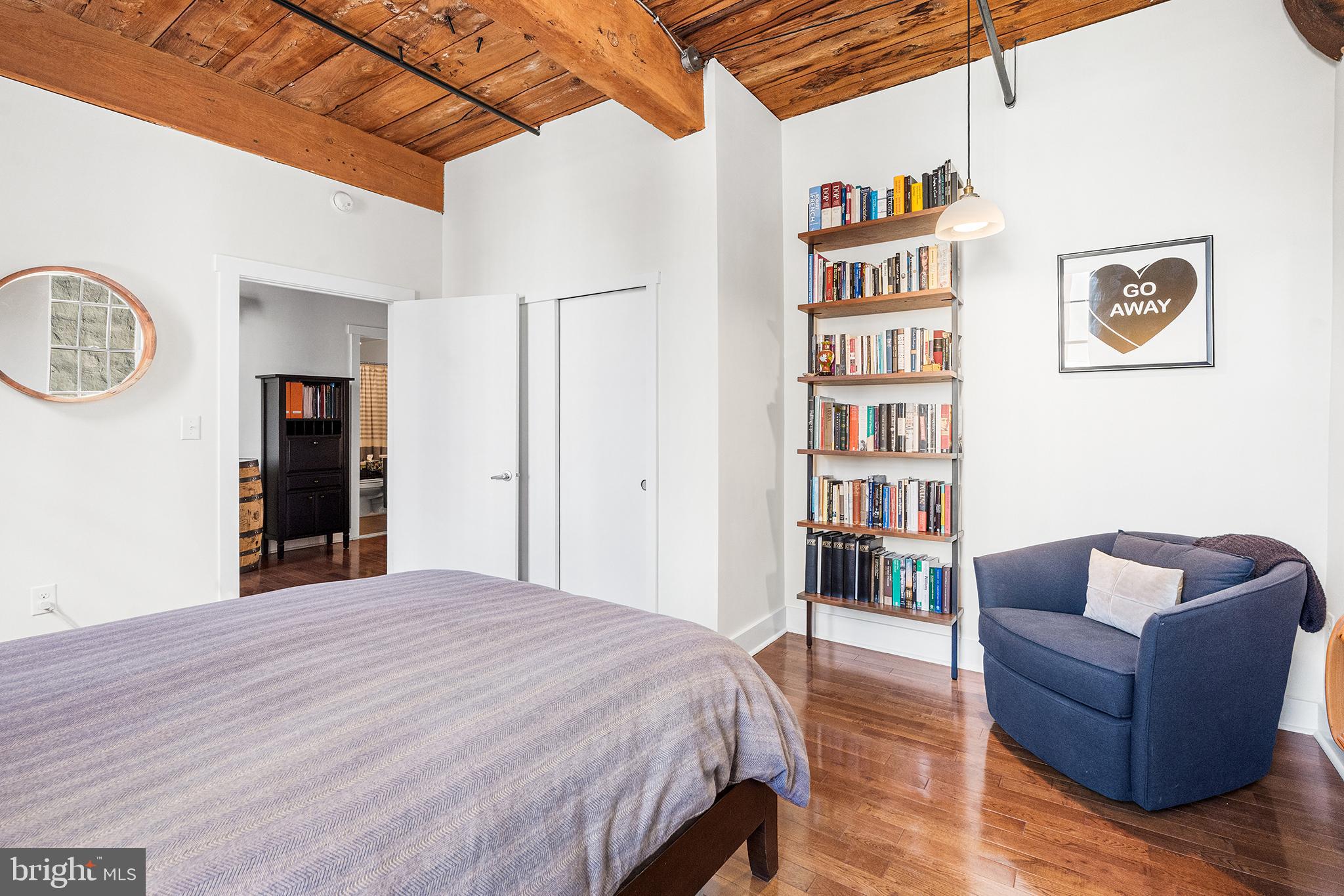 OLD CITY - Residential