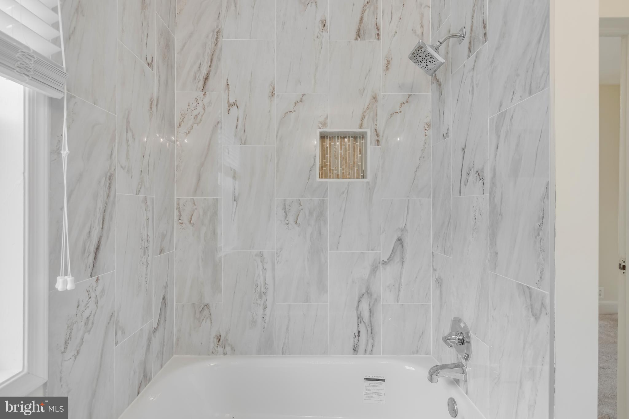 HILLSDALE ESTATES - Residential