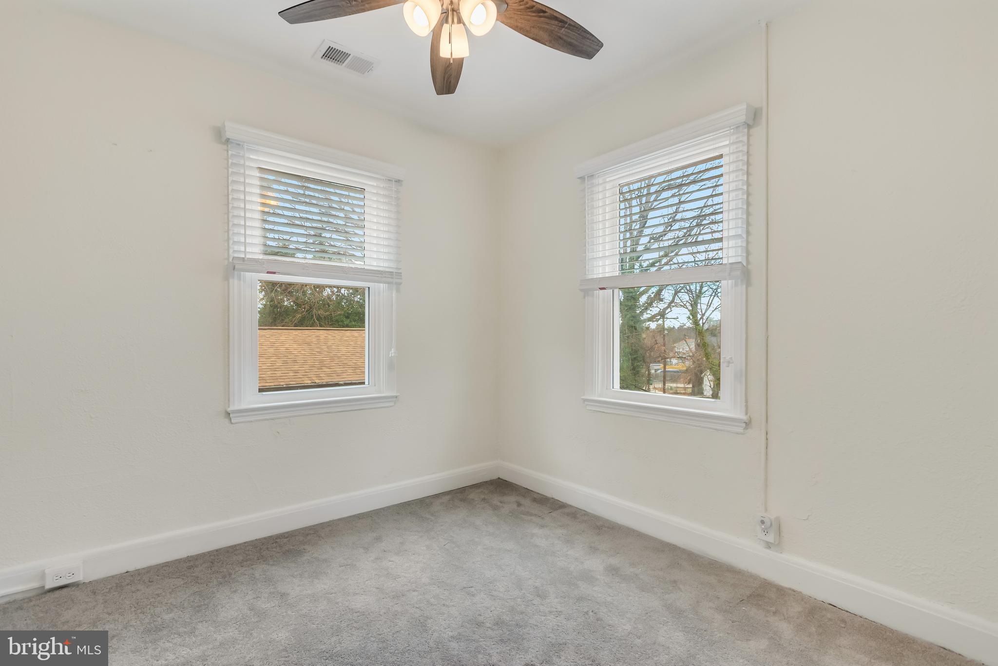 HILLSDALE ESTATES - Residential