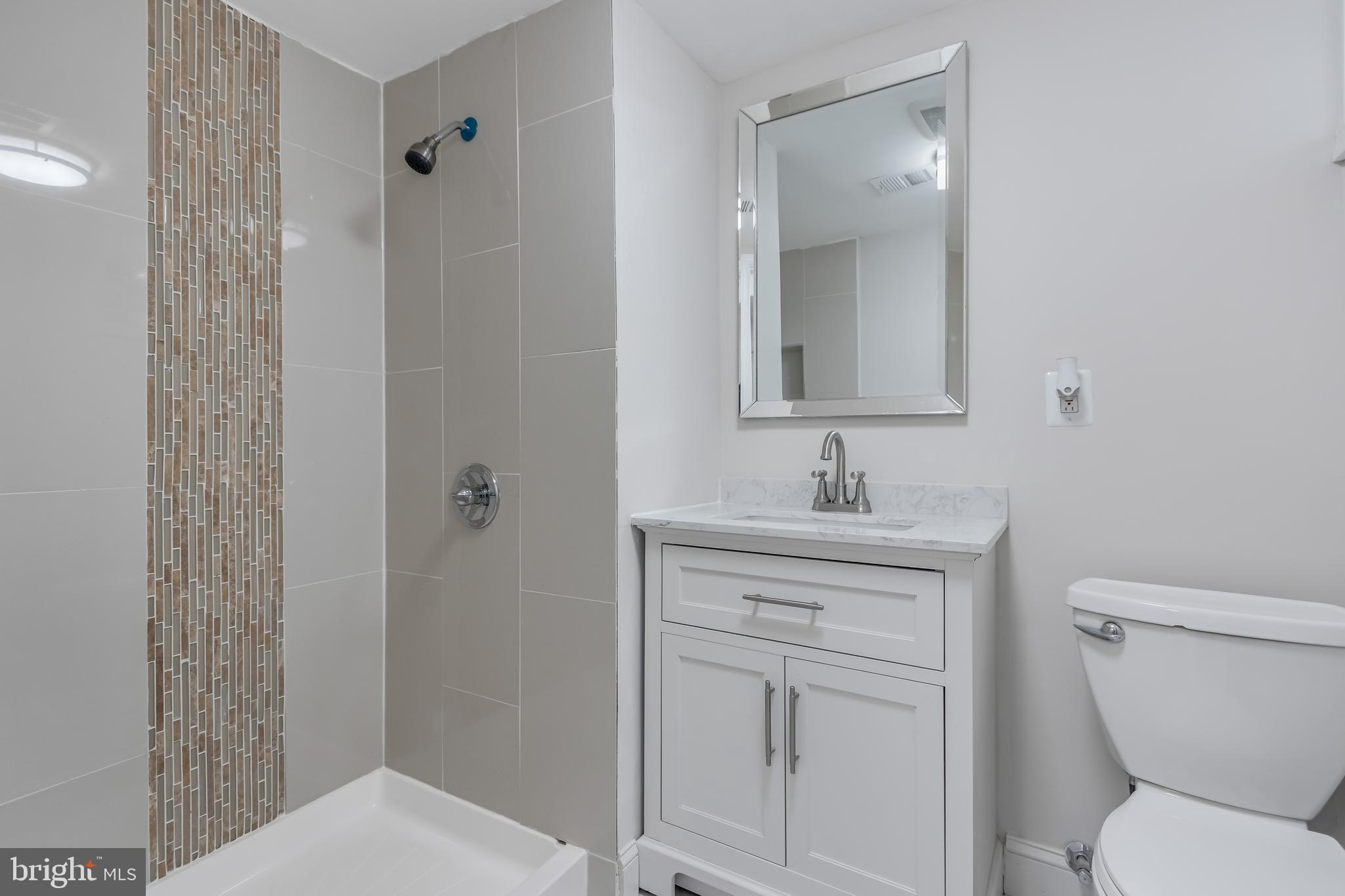 HILLSDALE ESTATES - Residential