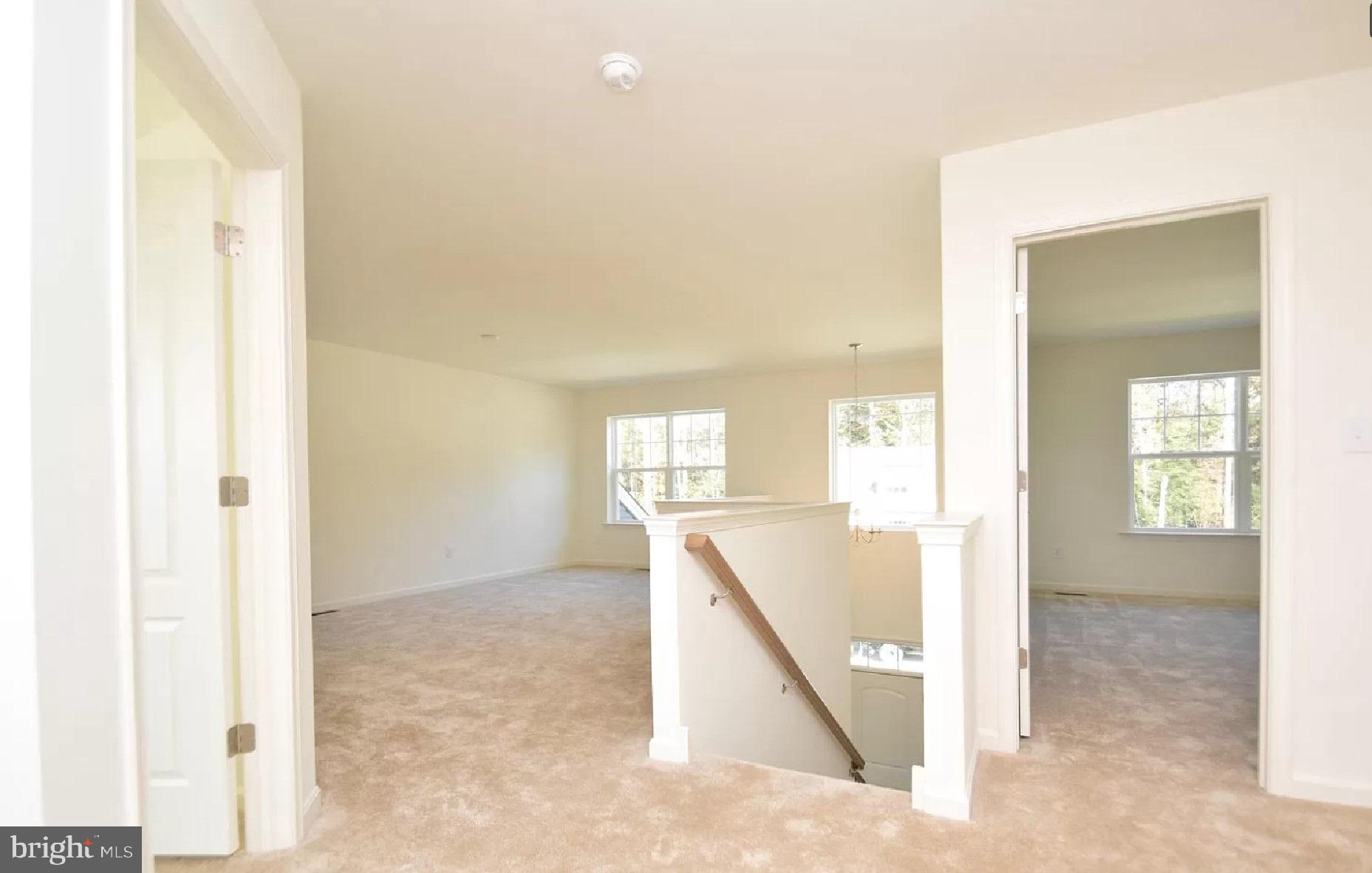 POND VIEW ESTATES - Residential