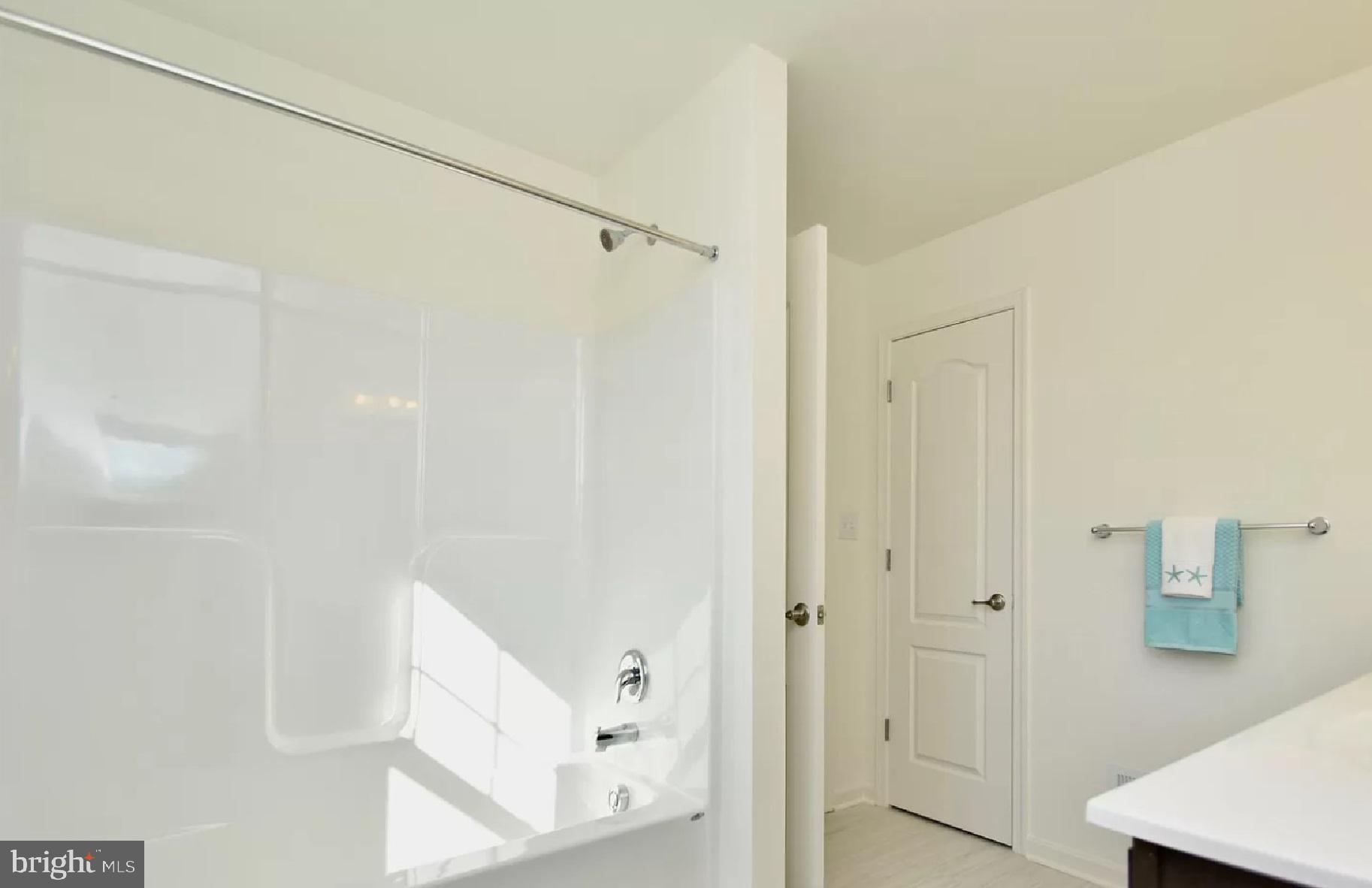 POND VIEW ESTATES - Residential