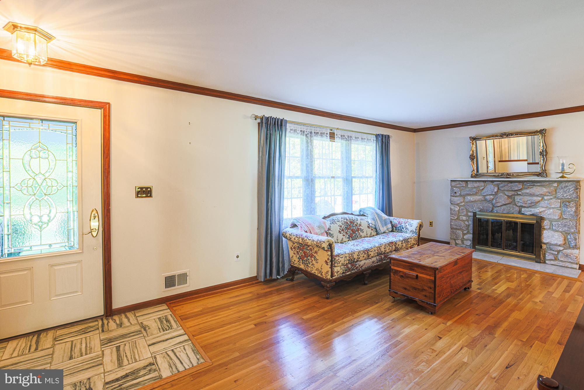 LUTHER VILLAGE - Residential