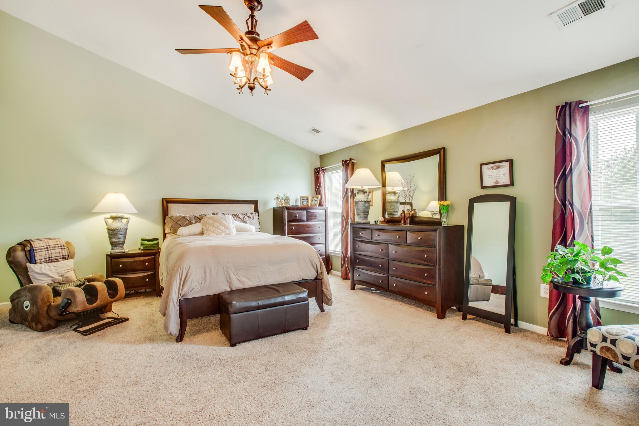 VILLAGE OF IDLEWILD - Residential Lease