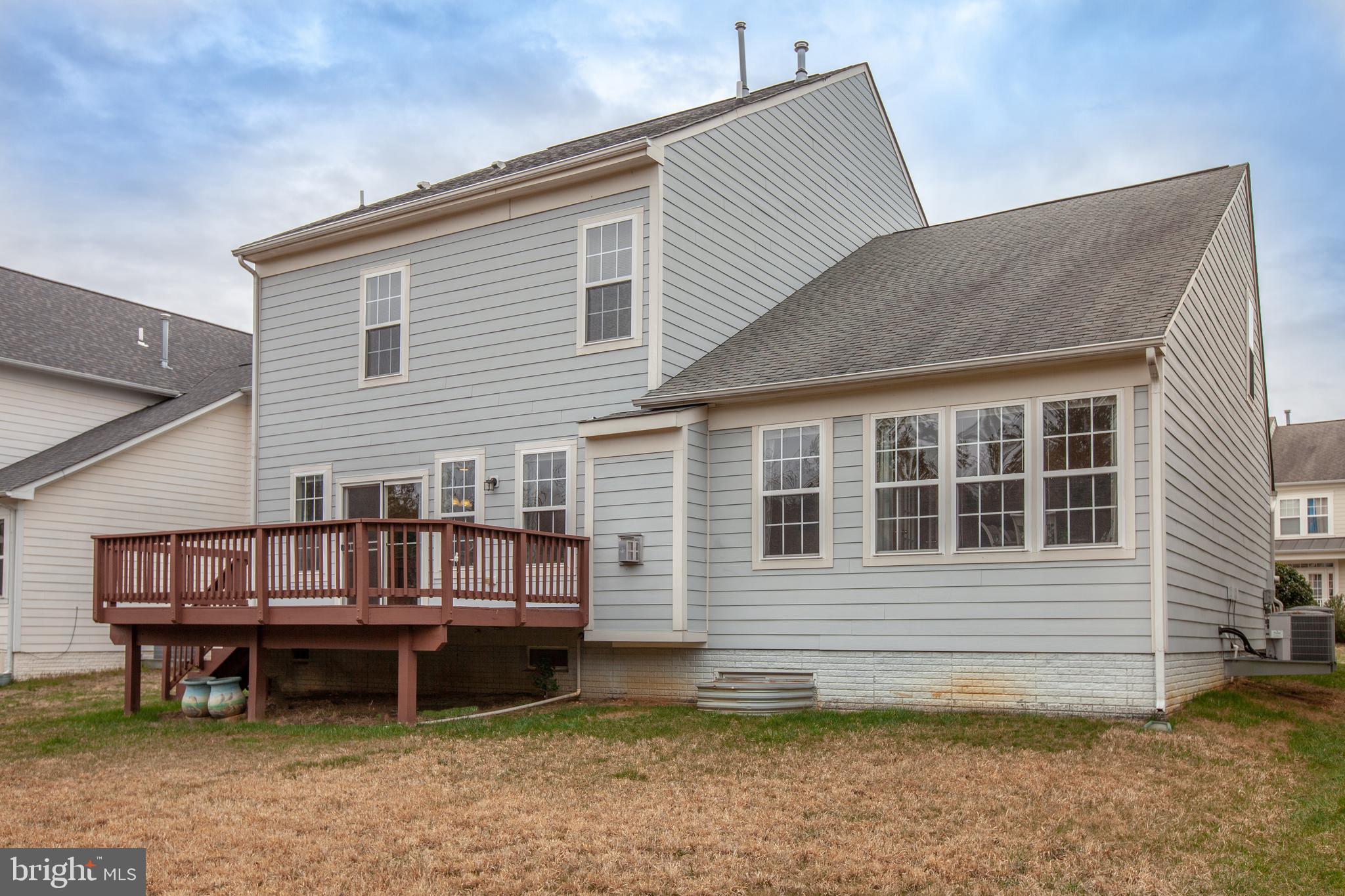 VILLAGE OF IDLEWILD - Residential Lease