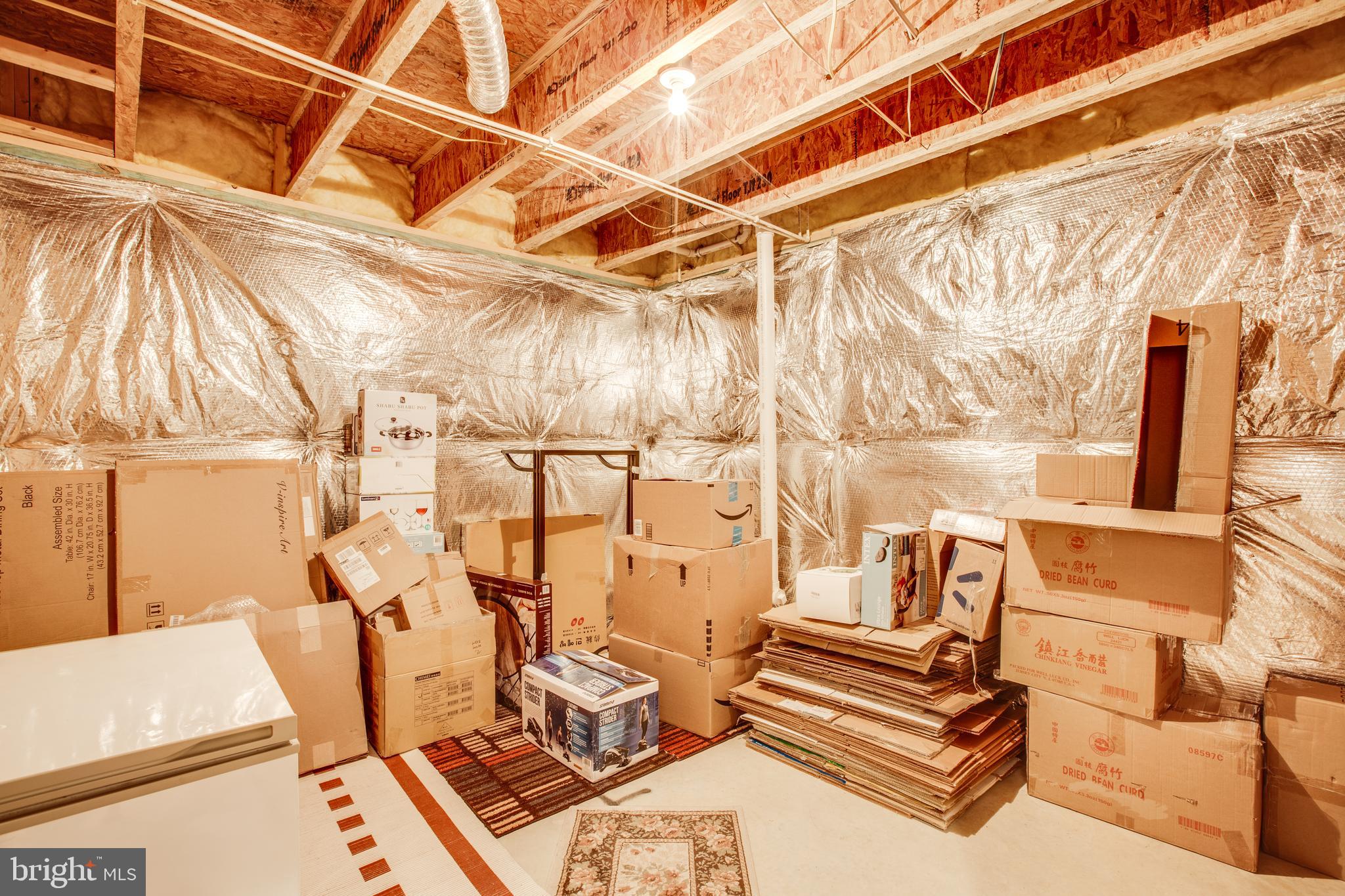 VILLAGE OF IDLEWILD - Residential Lease