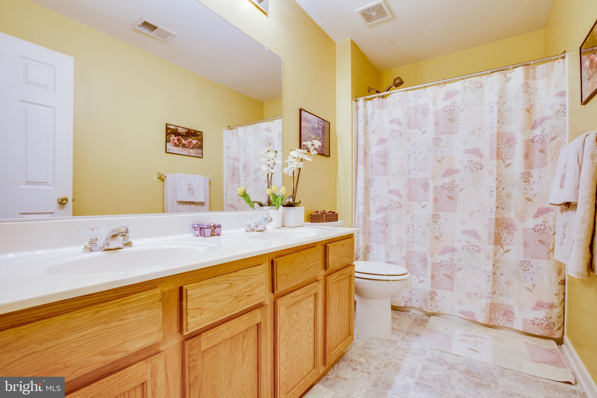 VILLAGE OF IDLEWILD - Residential Lease