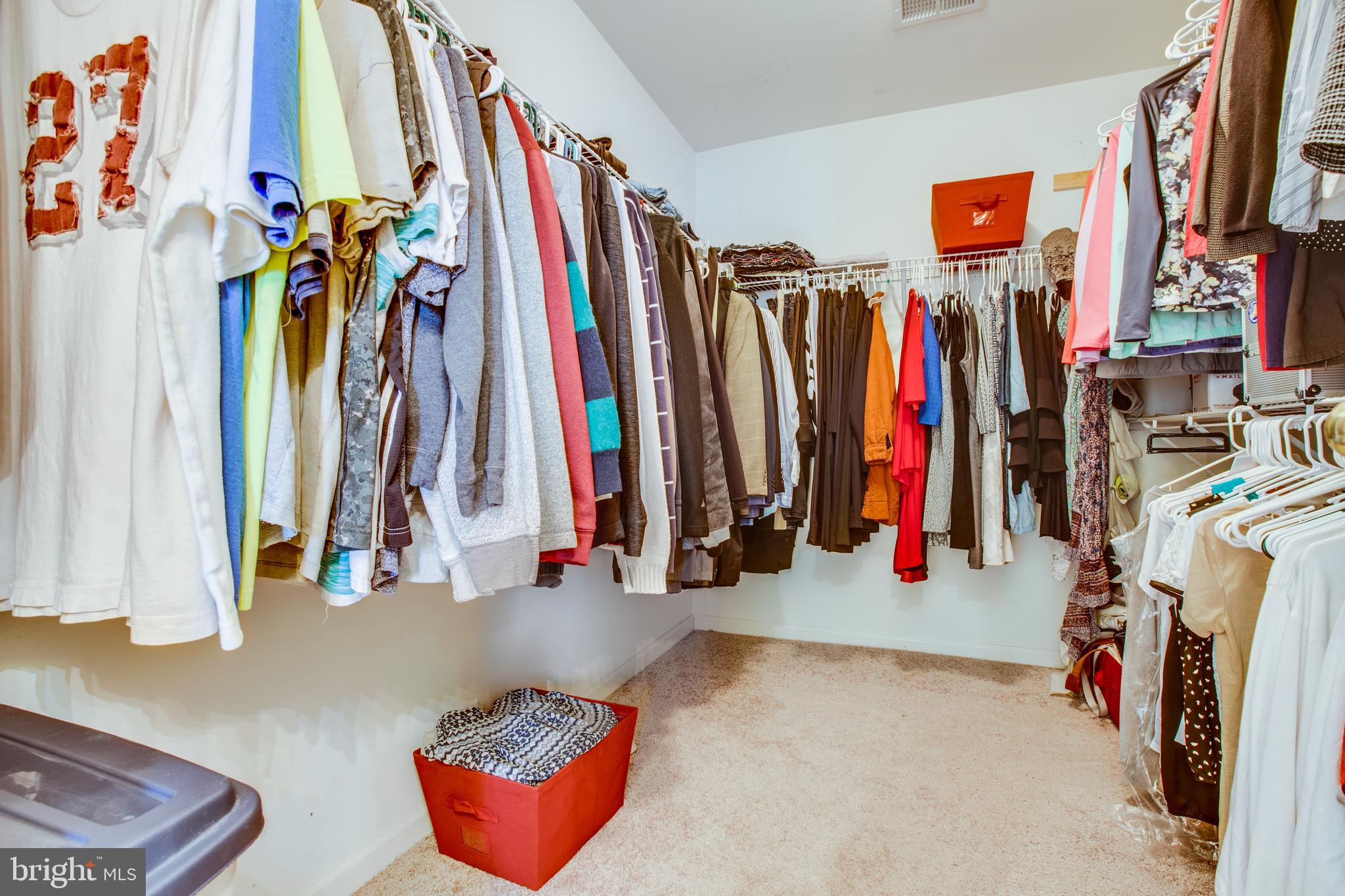 VILLAGE OF IDLEWILD - Residential Lease