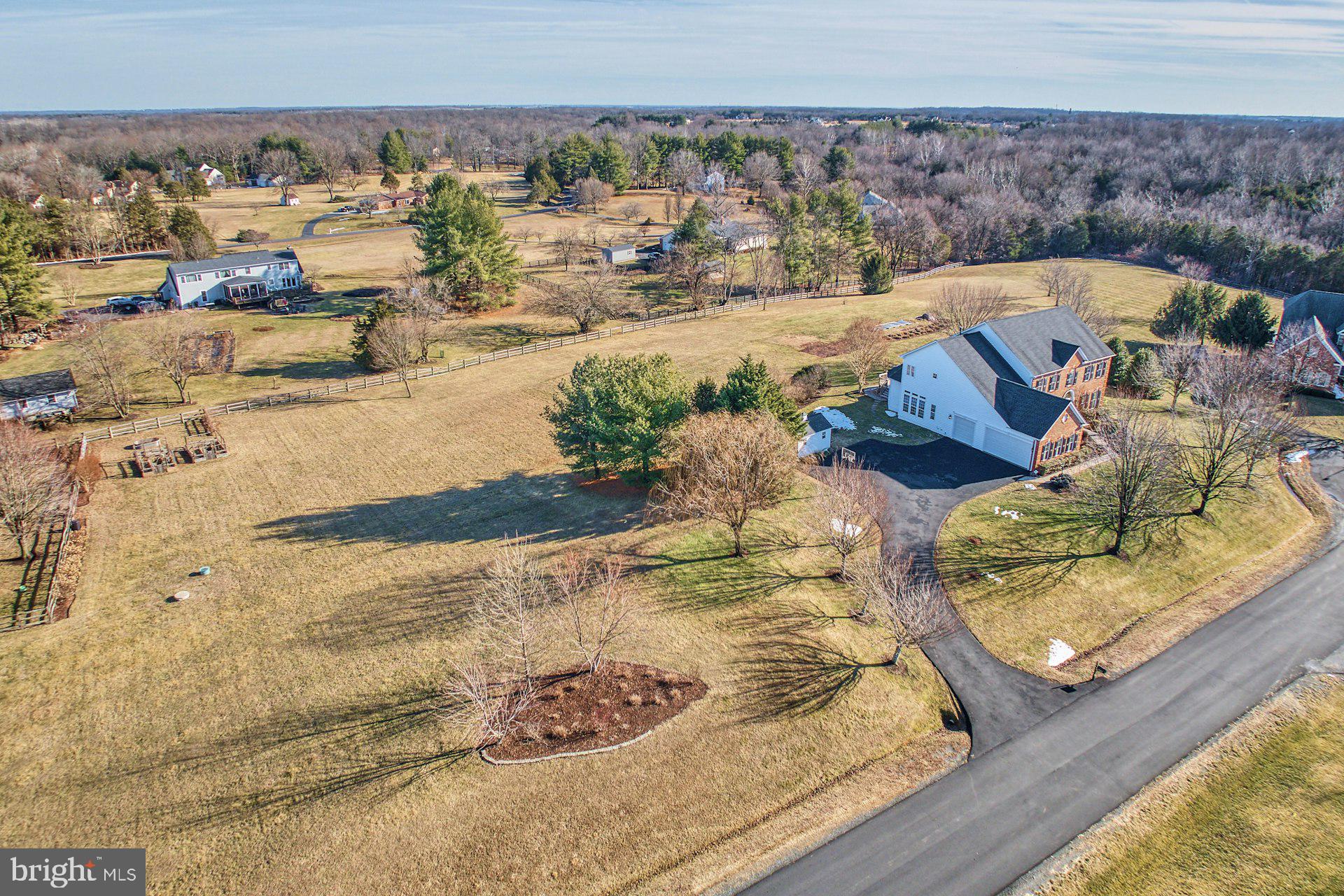 HOLLY RIDGE AT LAWNVALE - Residential