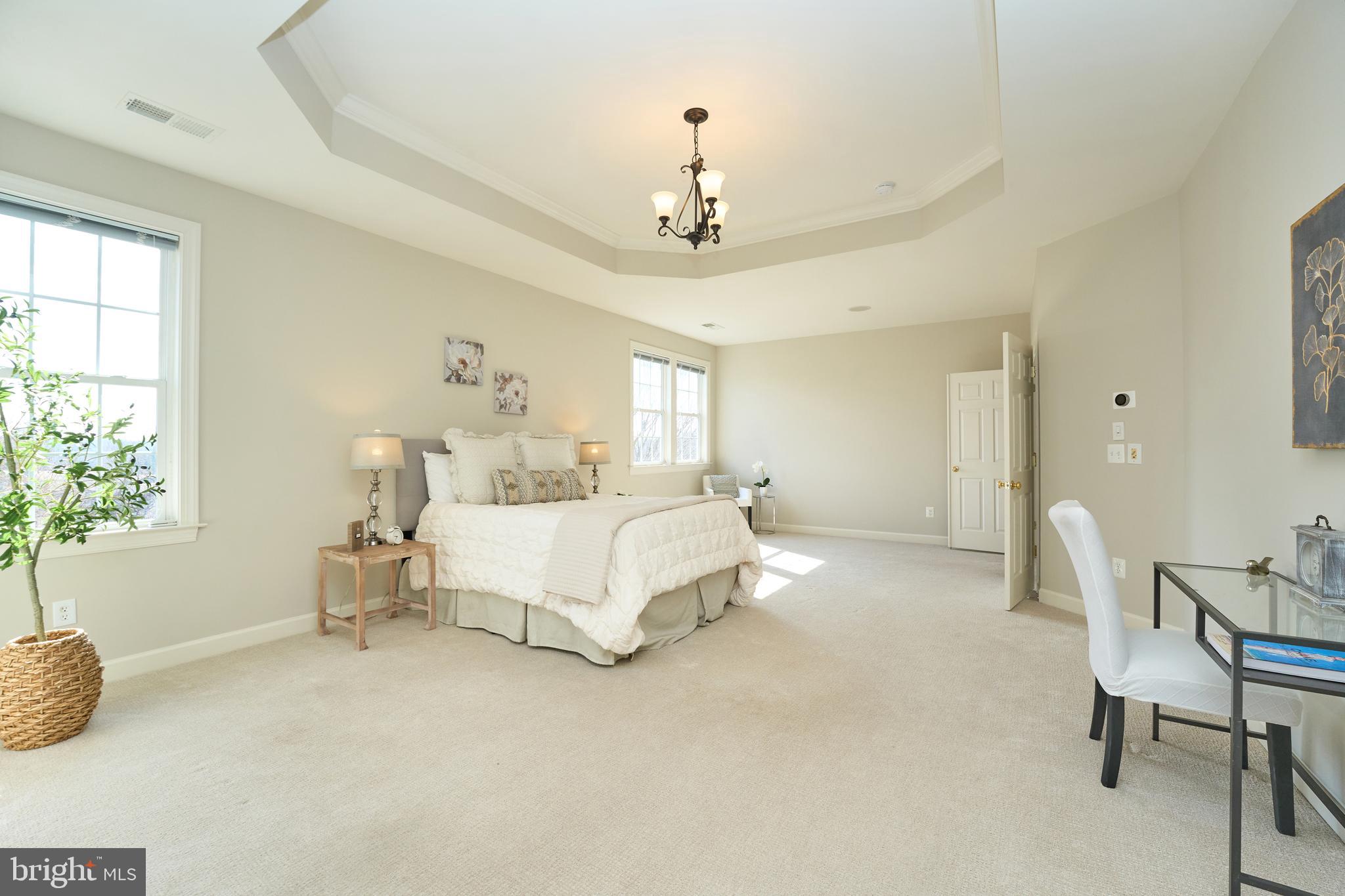 HOLLY RIDGE AT LAWNVALE - Residential