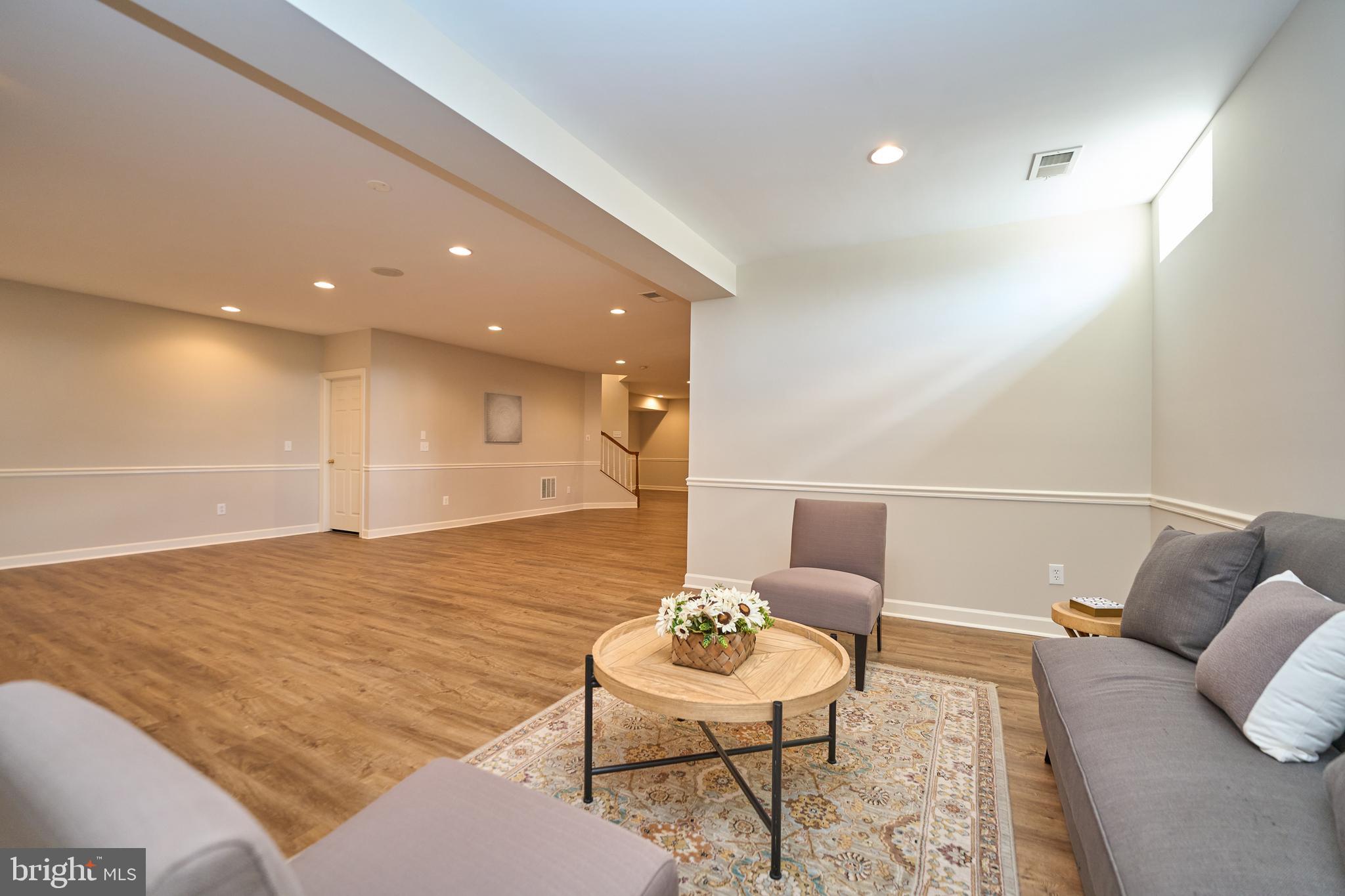 HOLLY RIDGE AT LAWNVALE - Residential