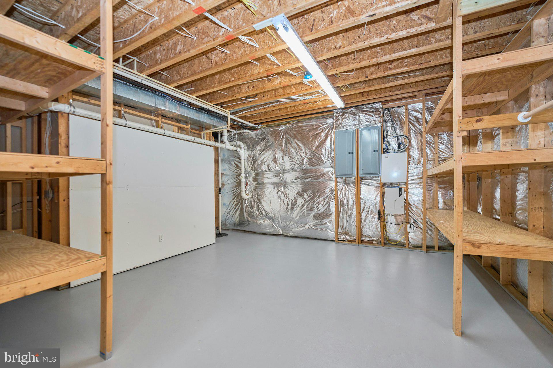 HOLLY RIDGE AT LAWNVALE - Residential