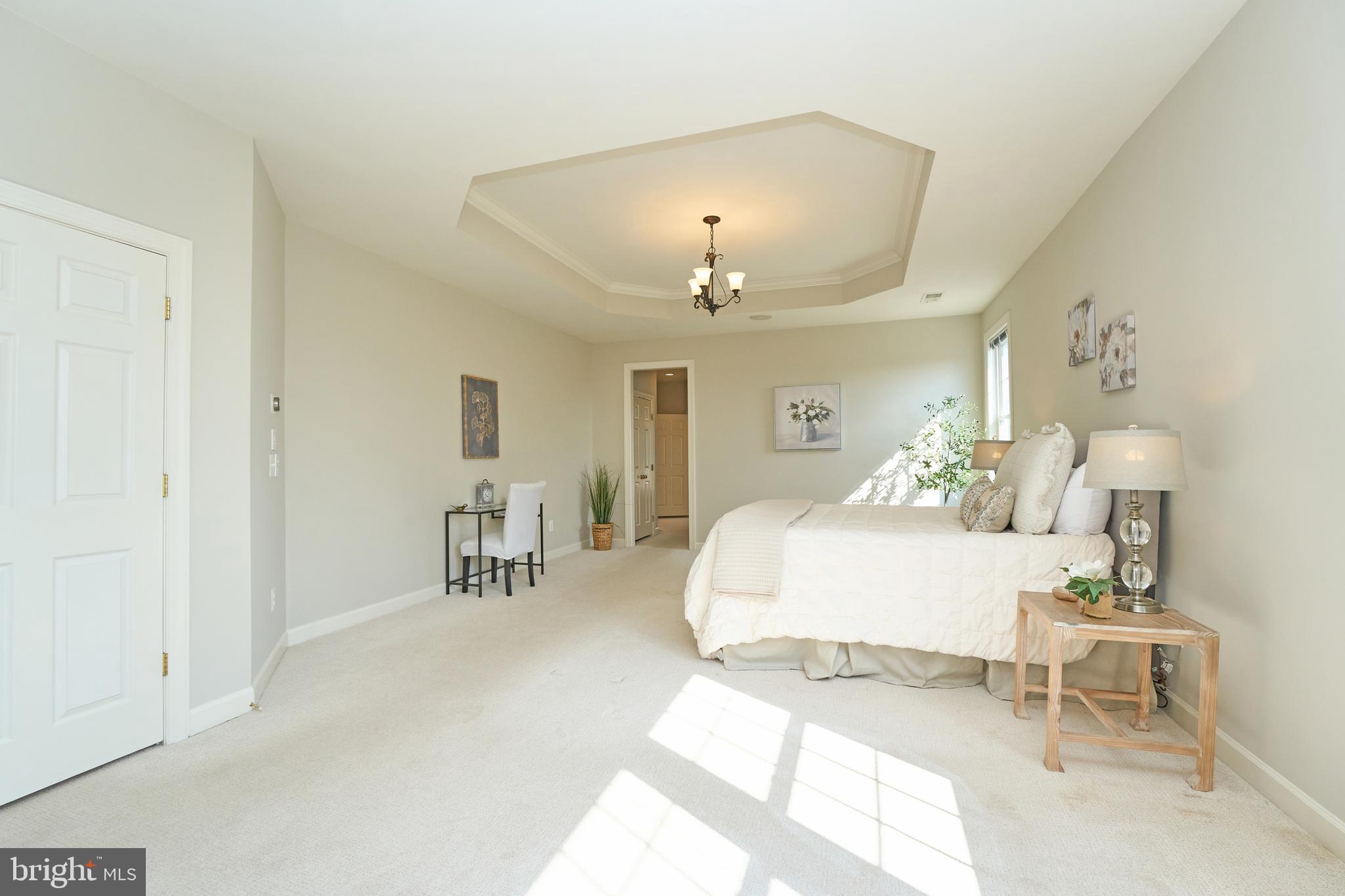 HOLLY RIDGE AT LAWNVALE - Residential