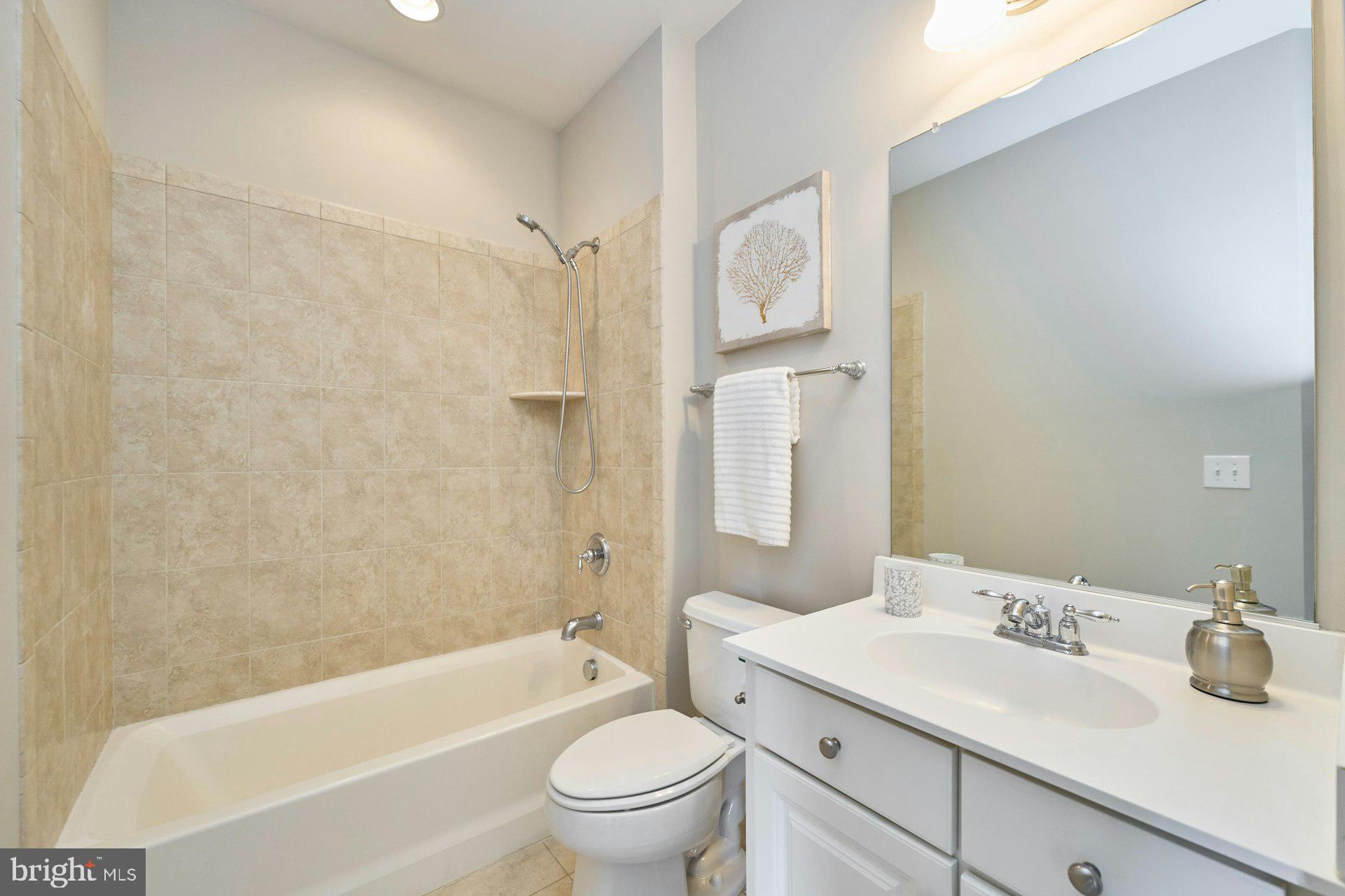 HOLLY RIDGE AT LAWNVALE - Residential