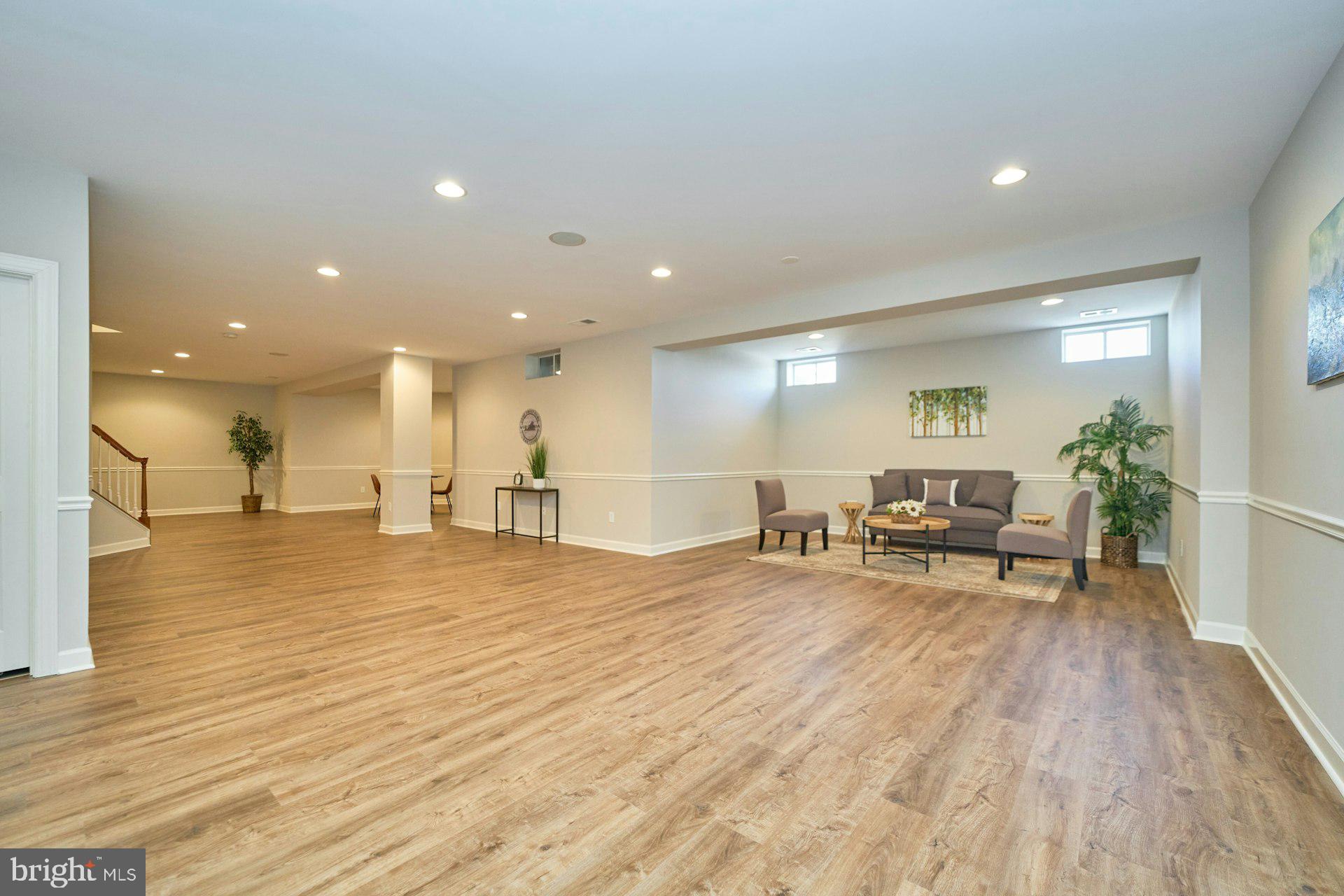 HOLLY RIDGE AT LAWNVALE - Residential