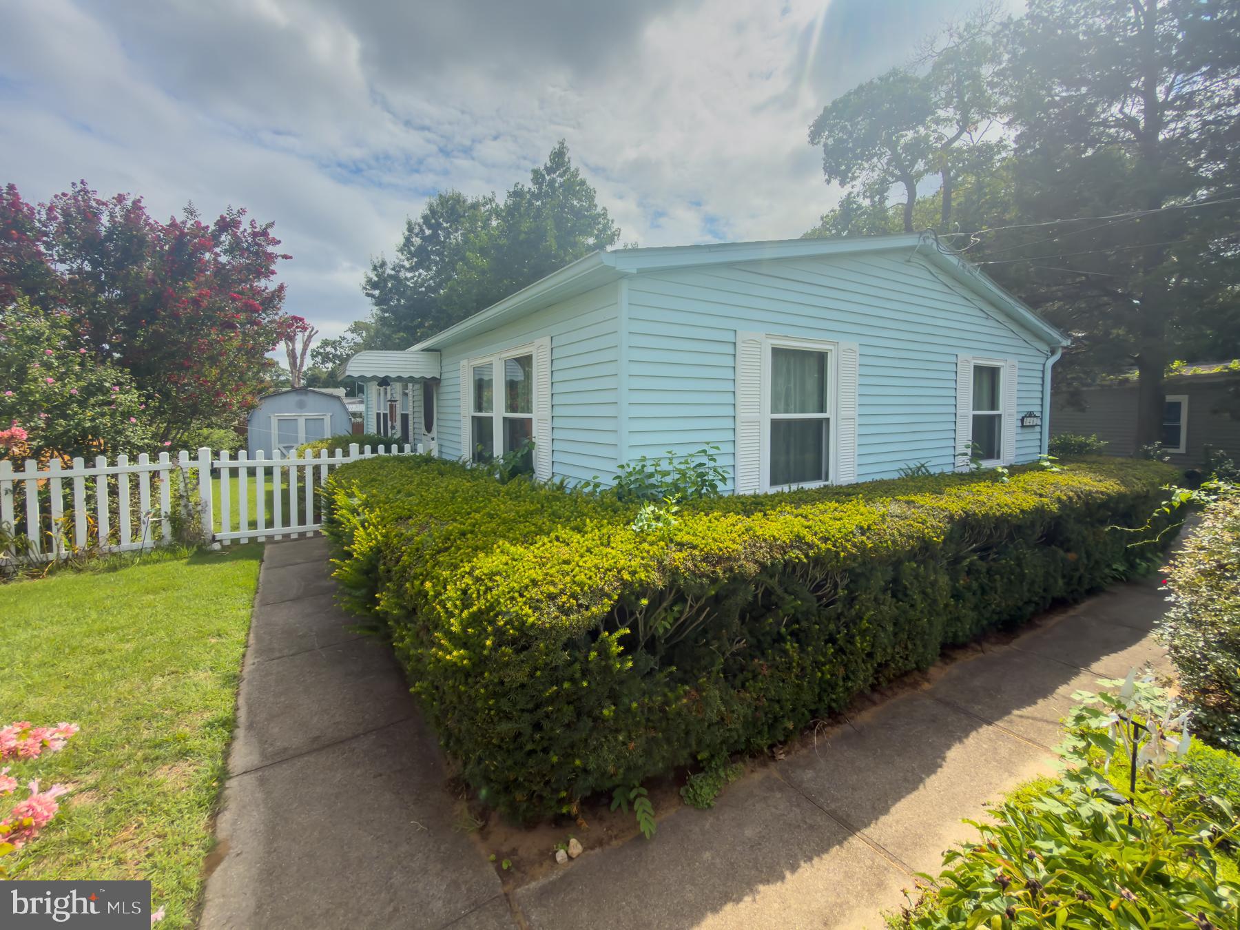 462 HARRISON AVENUE
