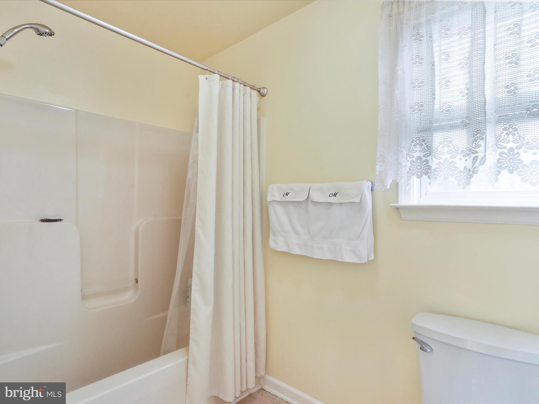 RIVERSIDE ON THE POTOMAC - Residential