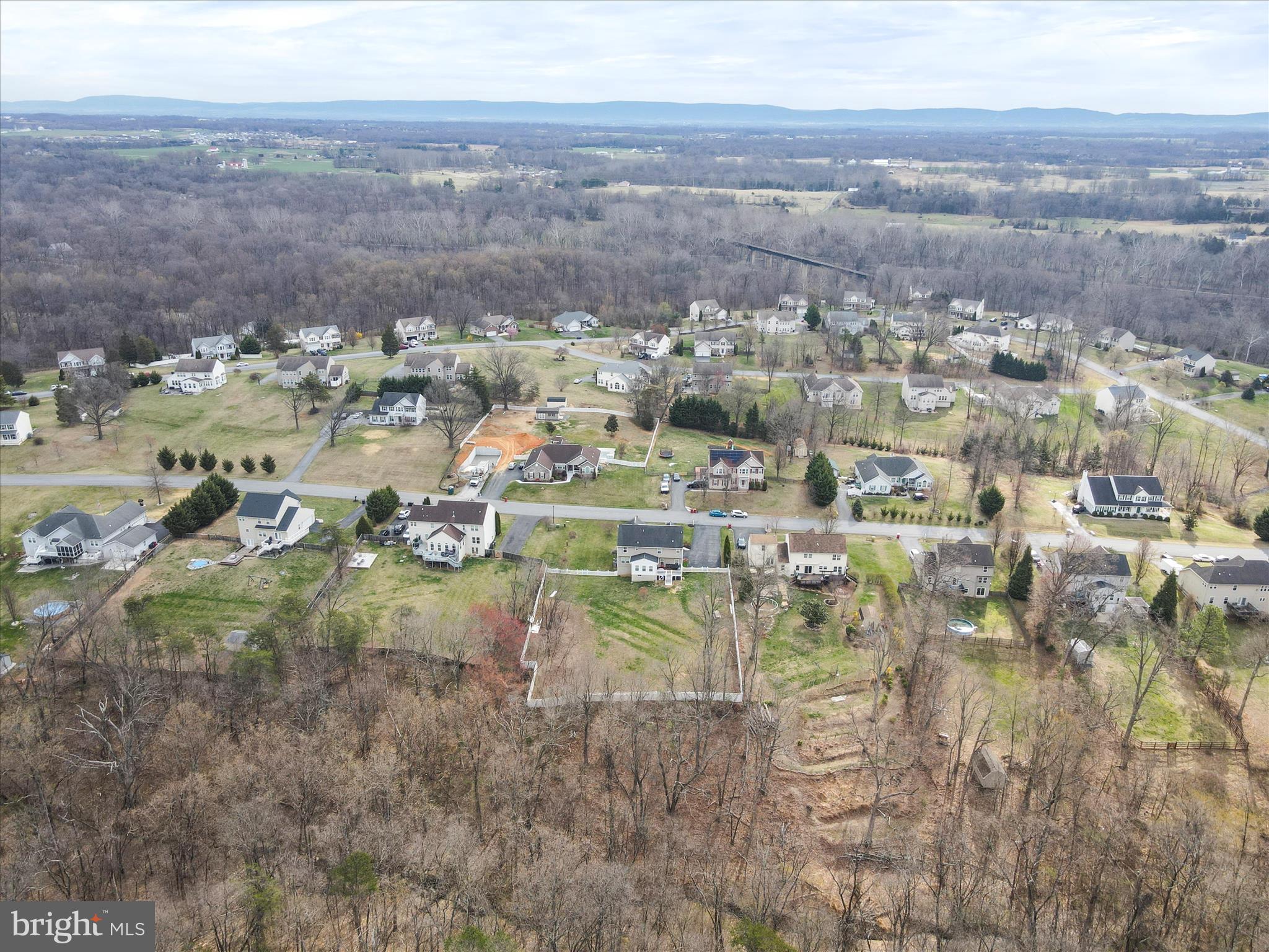 RIVERSIDE ON THE POTOMAC - Residential