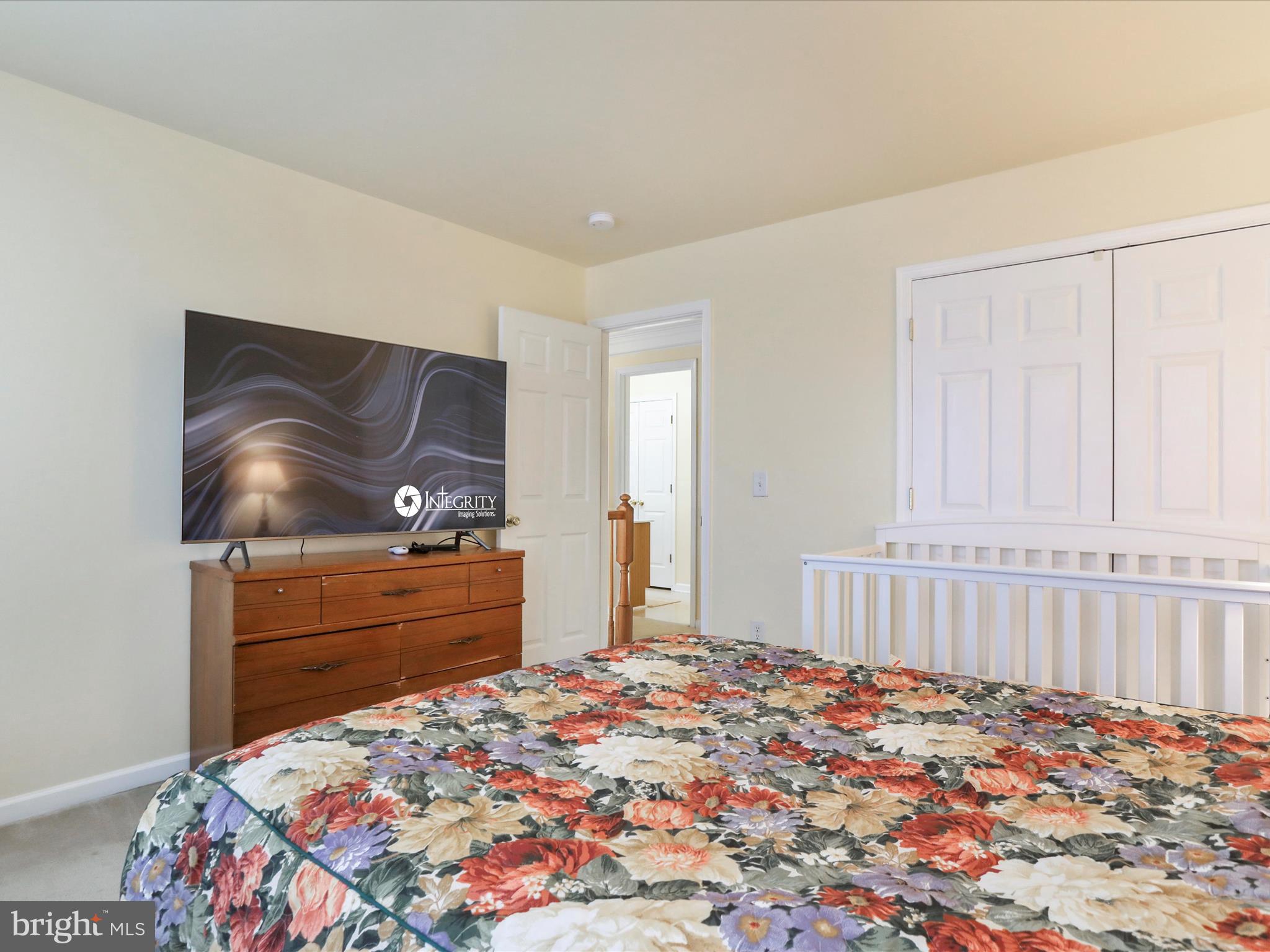 RIVERSIDE ON THE POTOMAC - Residential