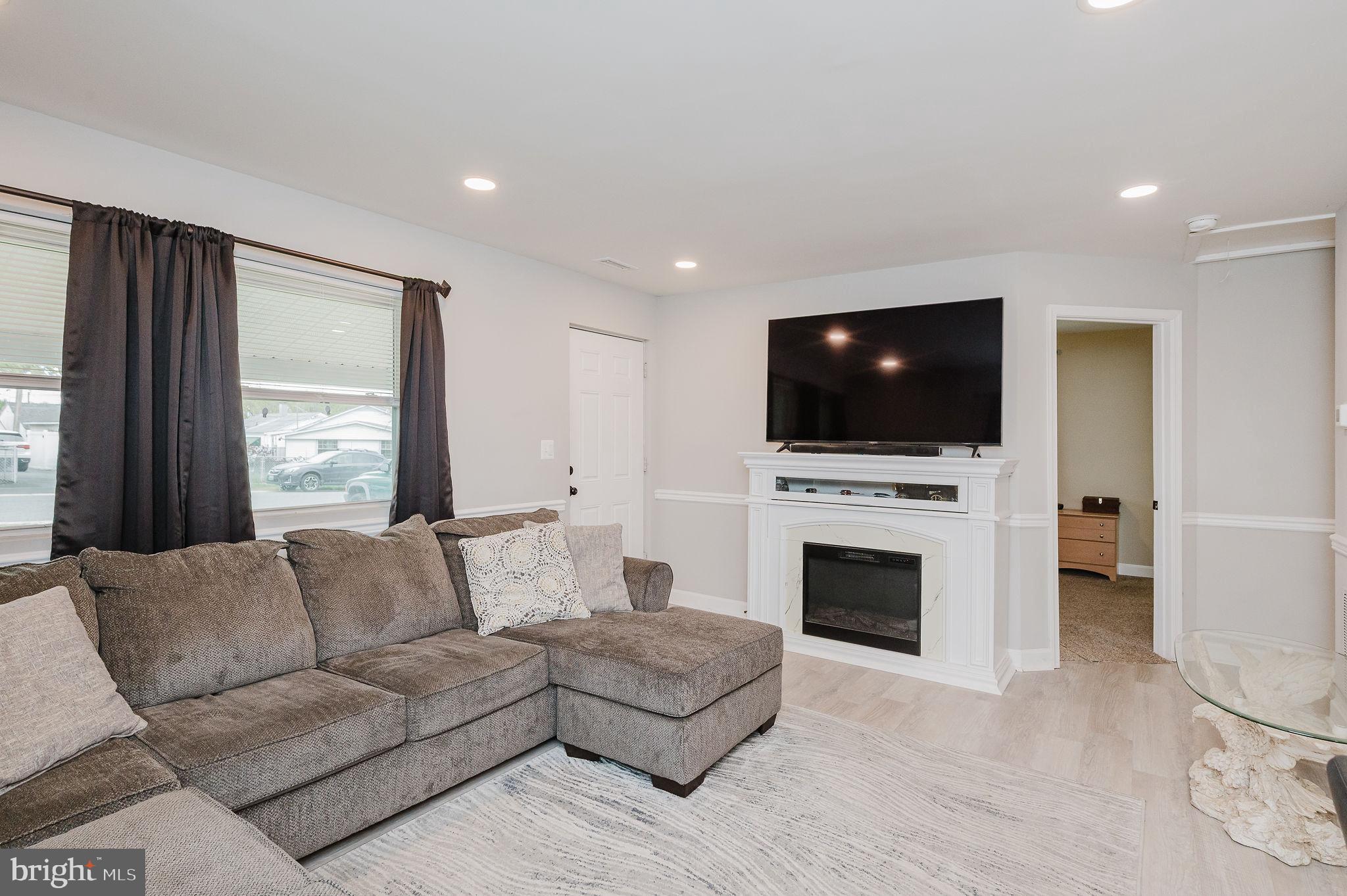 AERO ACRES - Residential