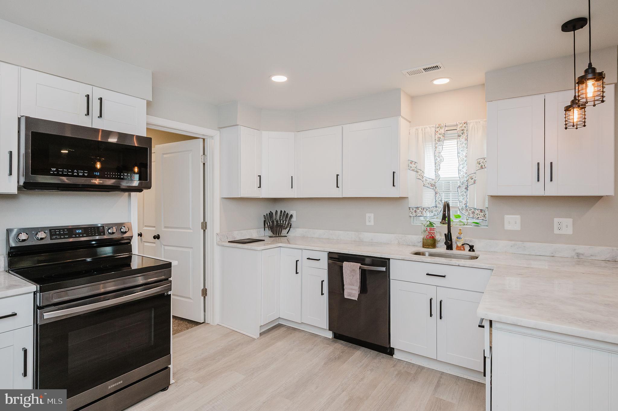 AERO ACRES - Residential