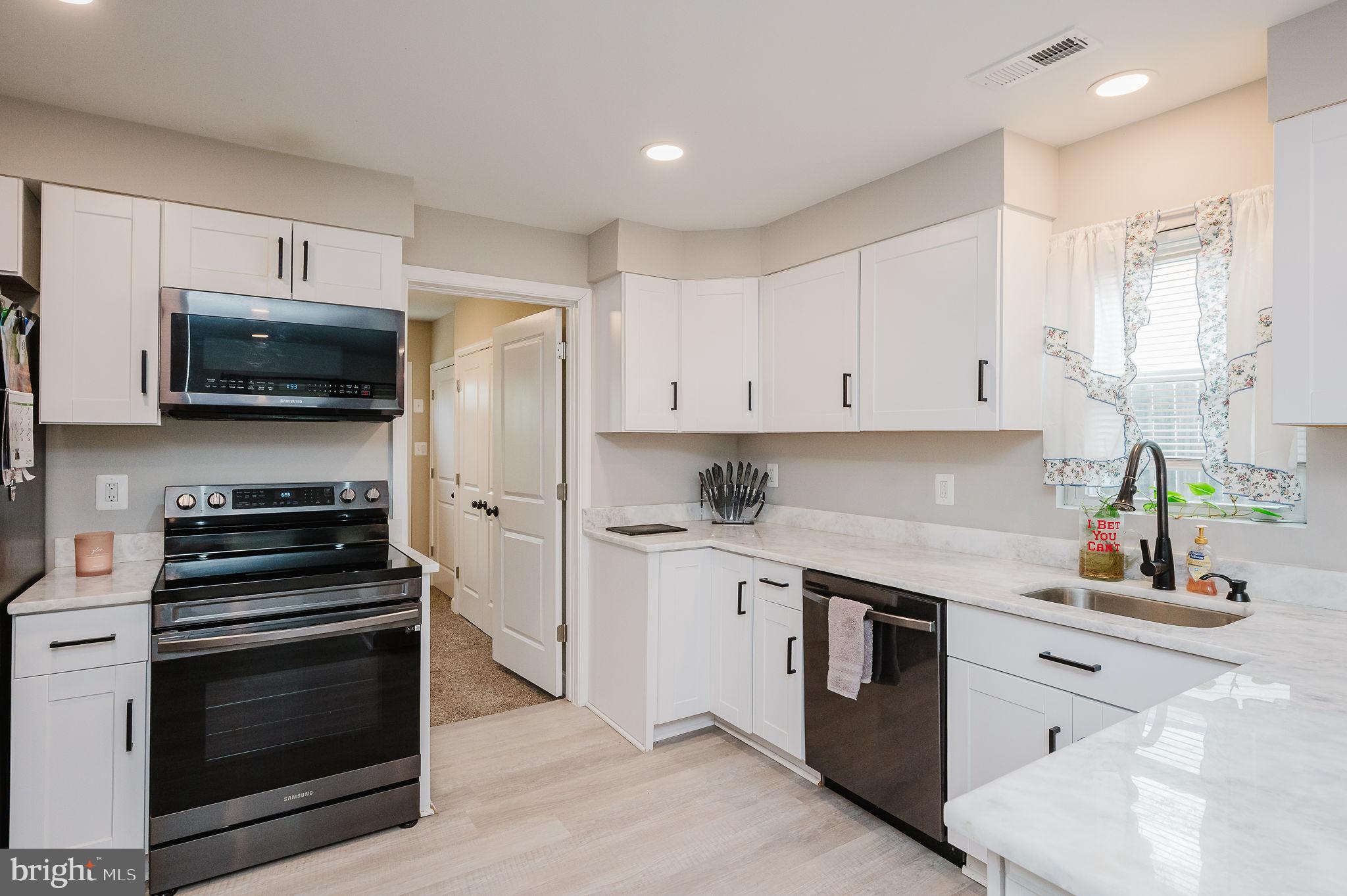 AERO ACRES - Residential