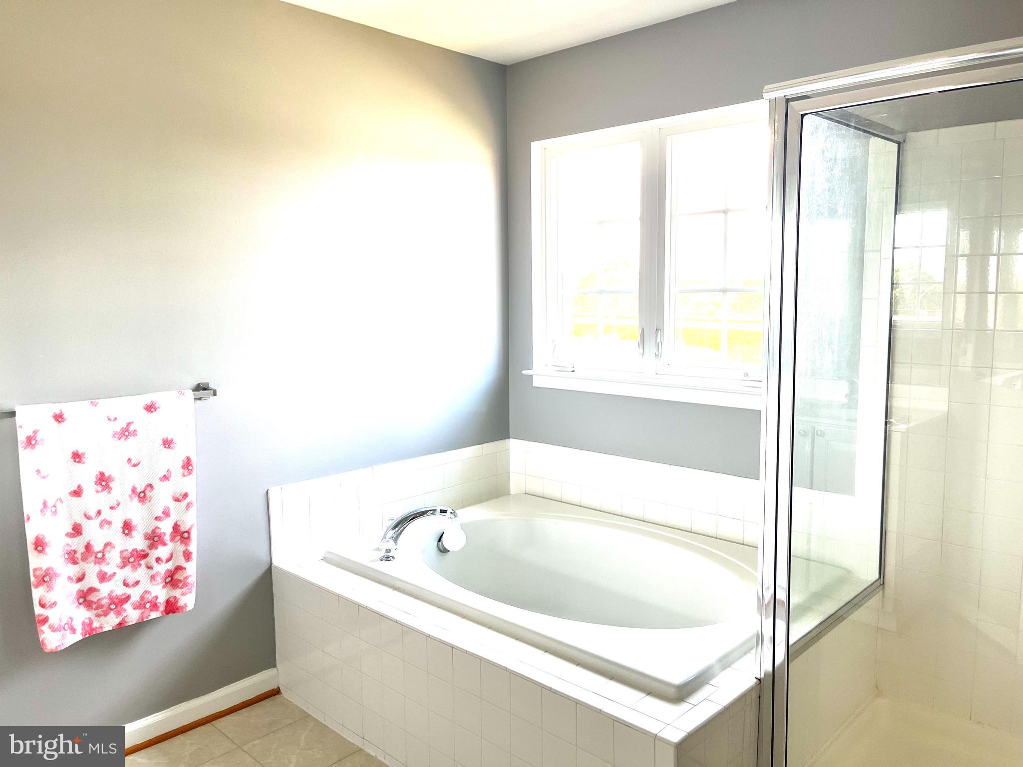 WINDMILL CROSSING - Residential