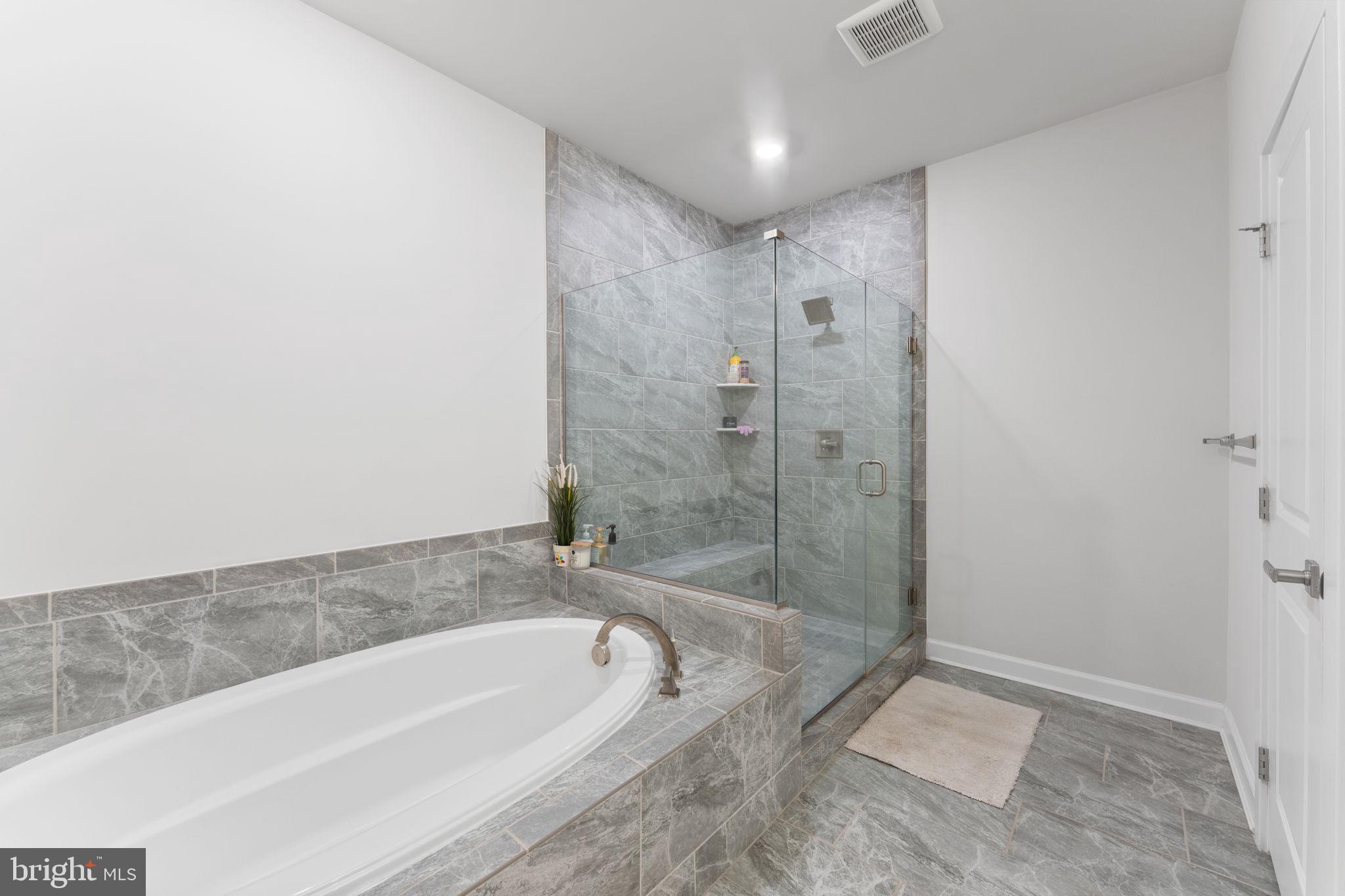 WESTMOORE AT MOOREFIELD - Residential Lease