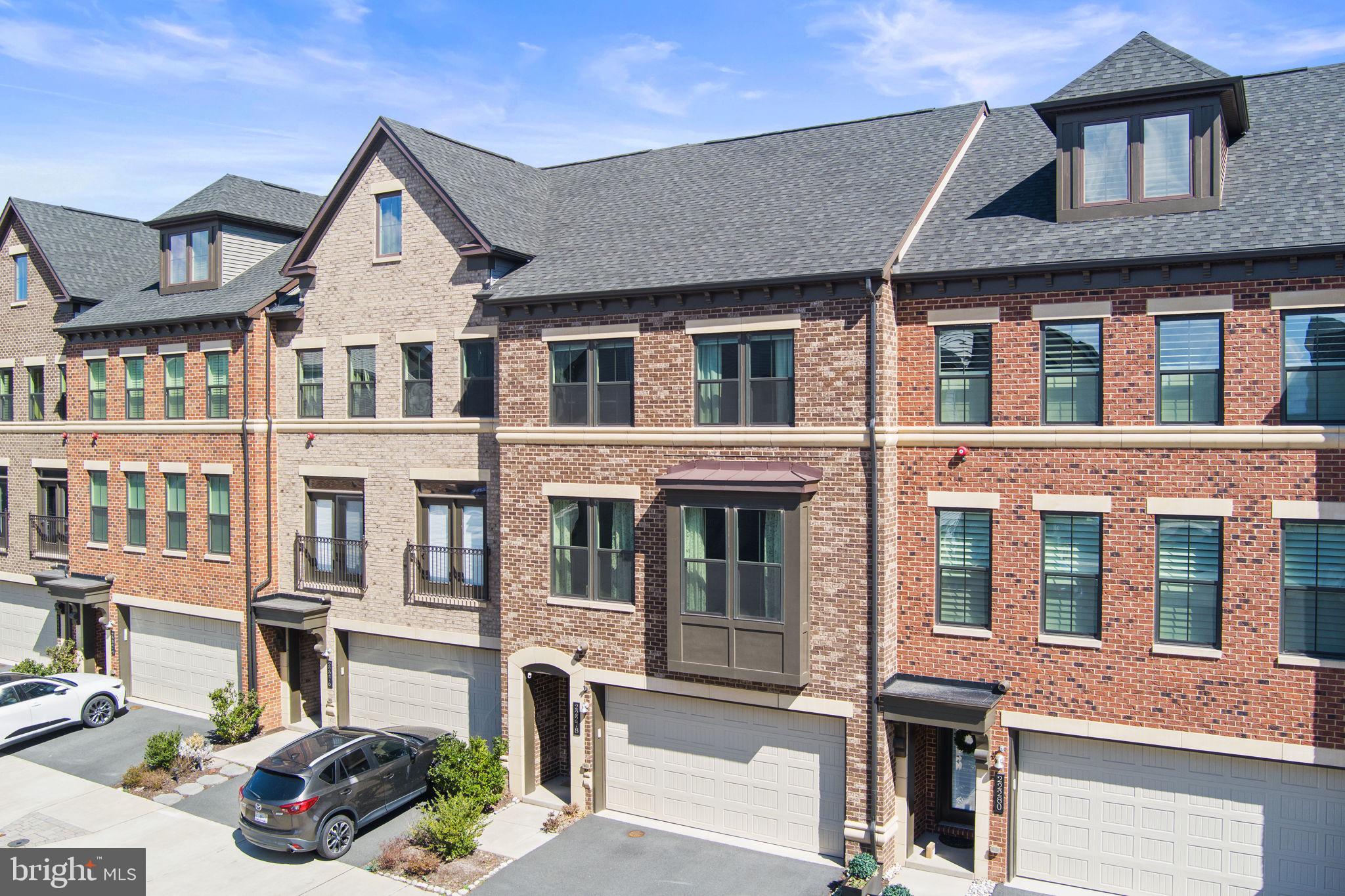 WESTMOORE AT MOOREFIELD - Residential Lease