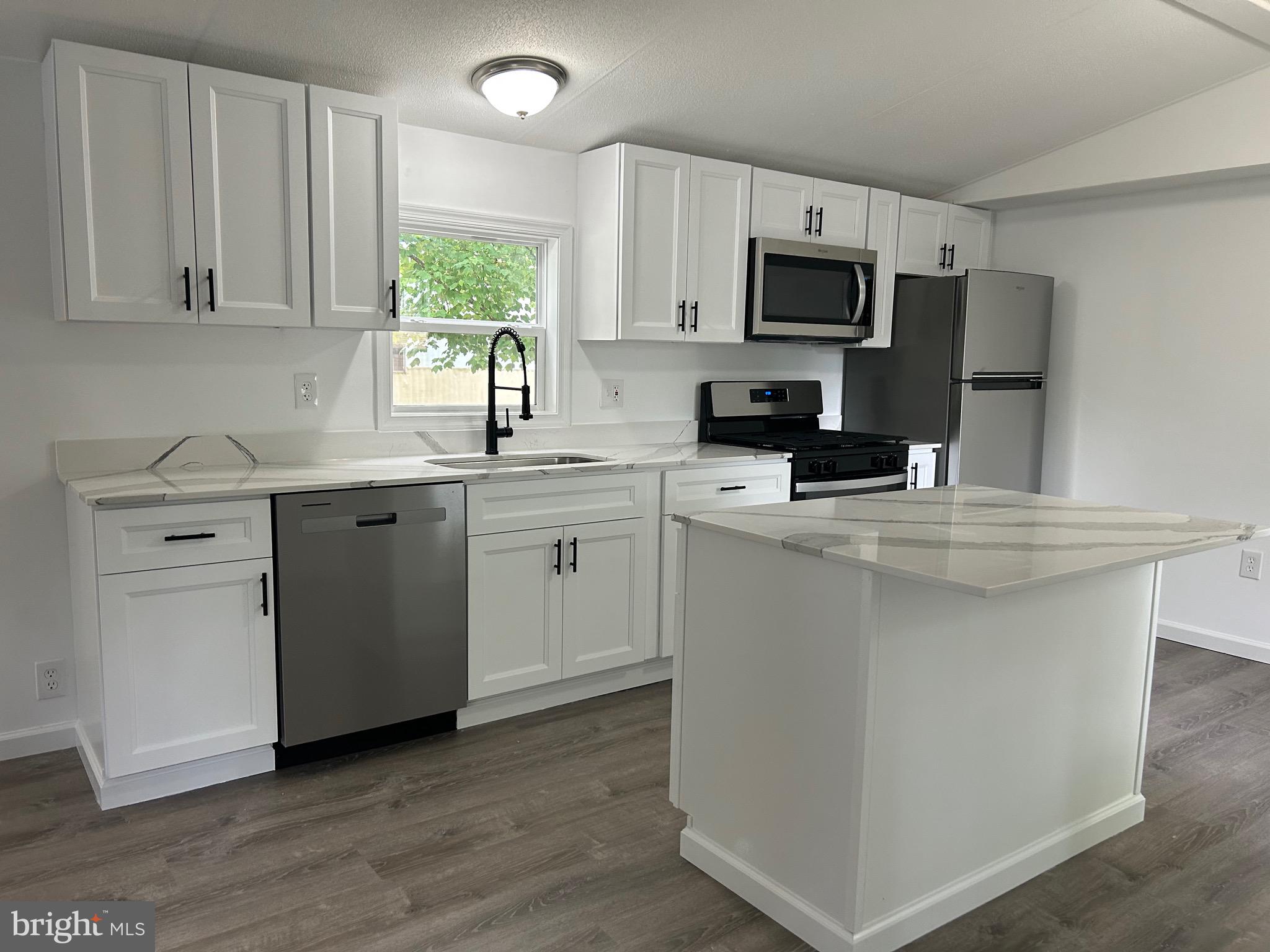 MIDDLESEX TWP - Residential