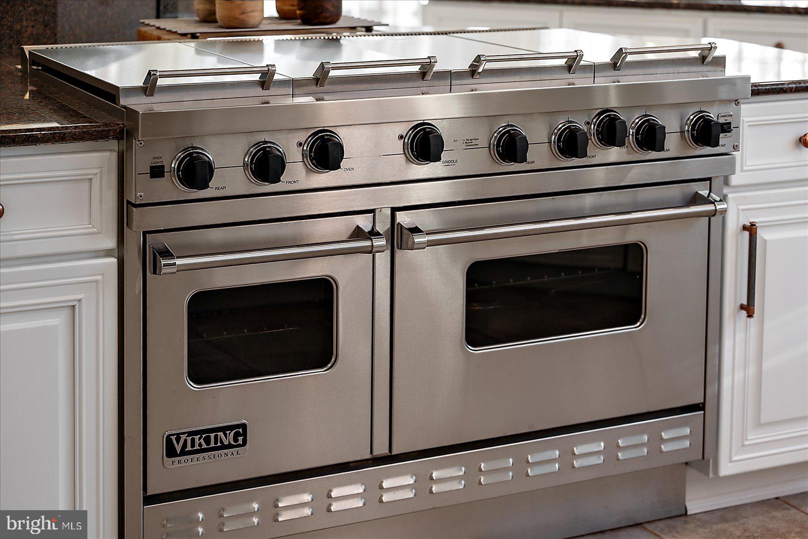 SOUTH RIVER COLONY - Residential