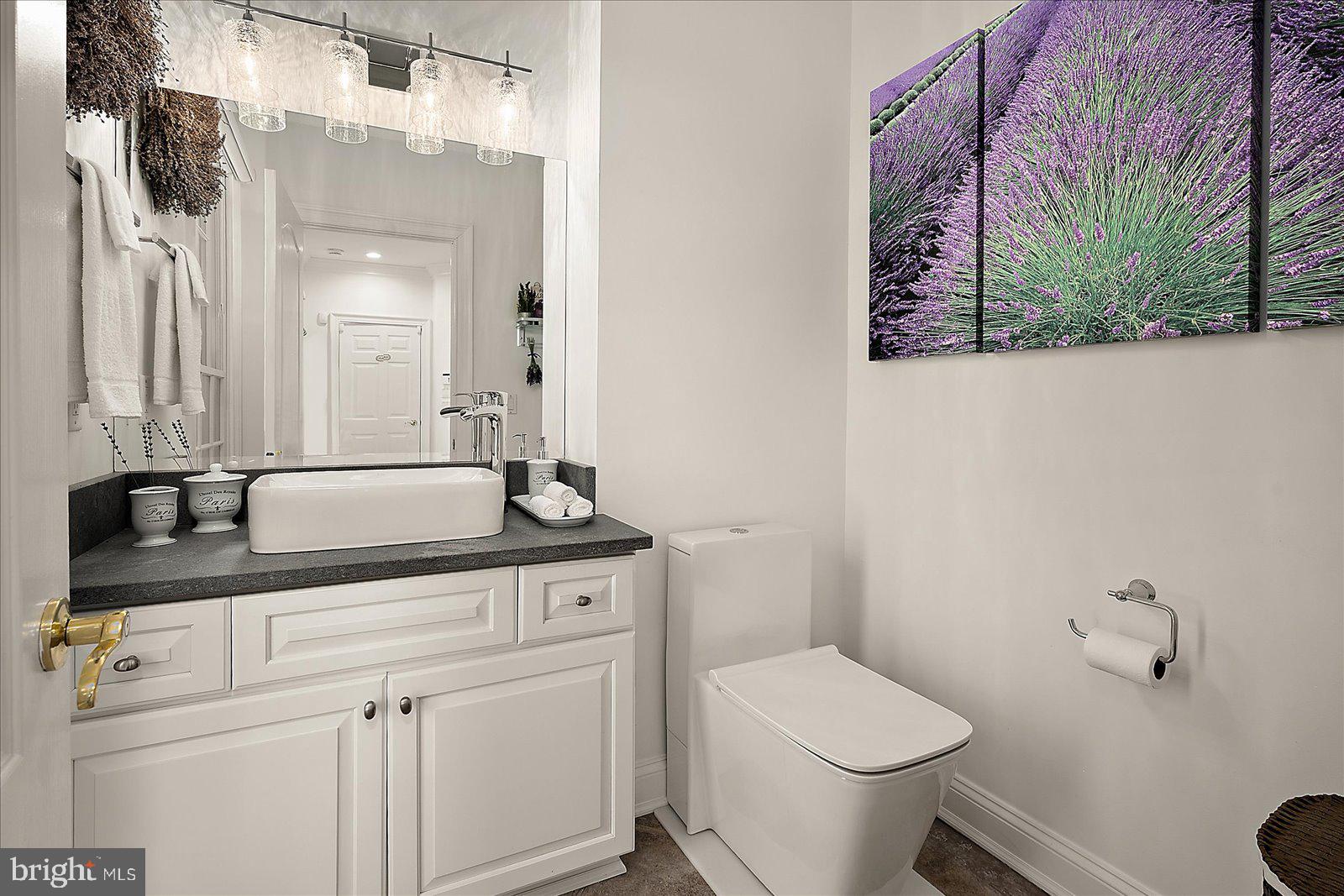 SOUTH RIVER COLONY - Residential