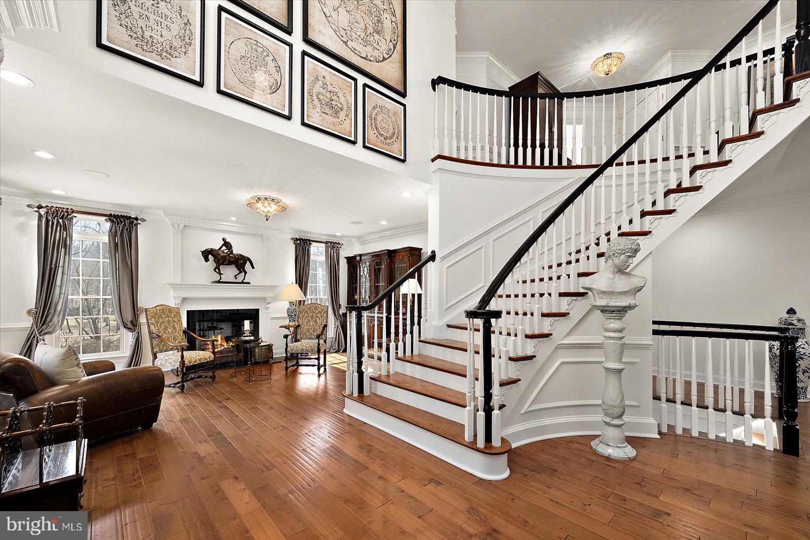 SOUTH RIVER COLONY - Residential