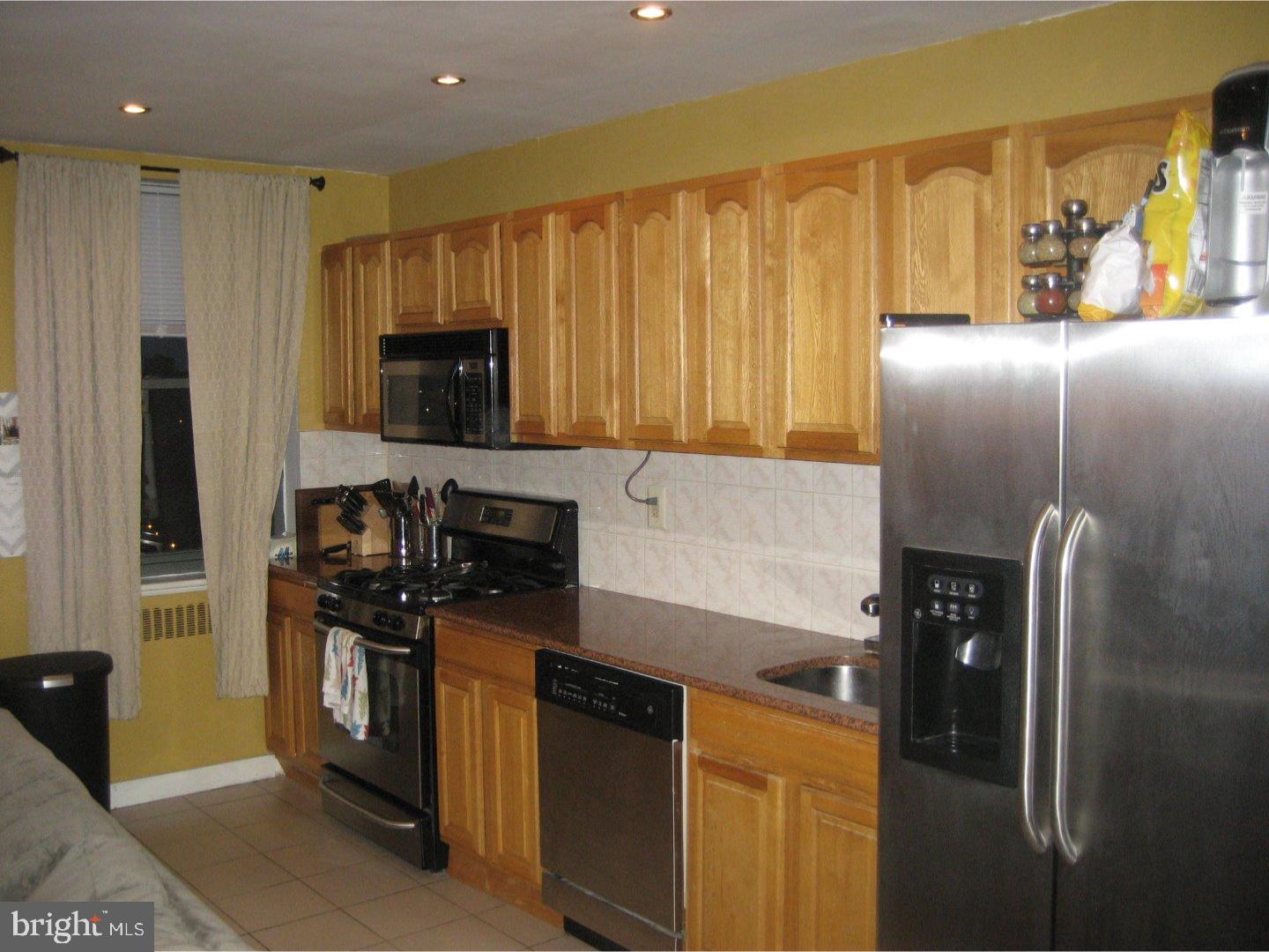 ART MUSEUM AREA - Residential Lease