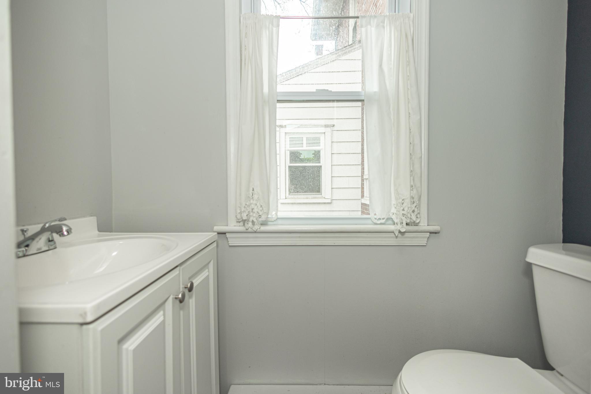 LANSDALE - Residential