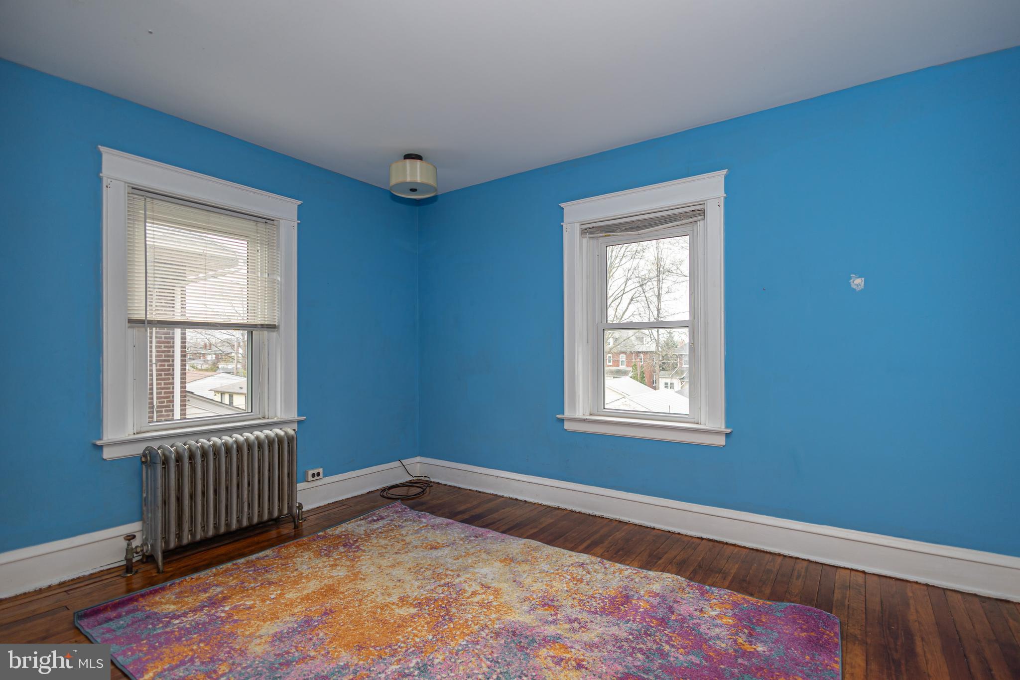 LANSDALE - Residential