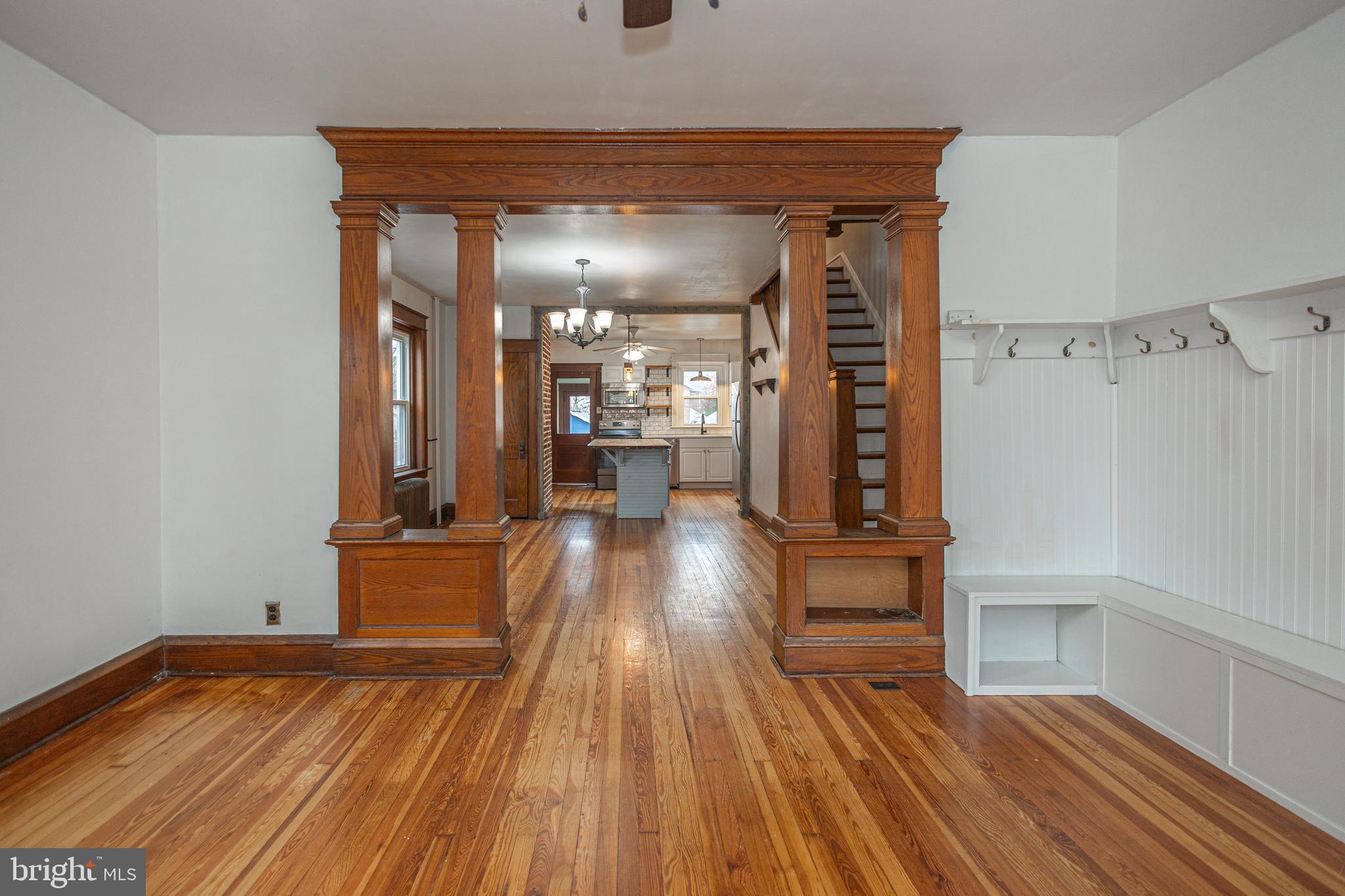 LANSDALE - Residential