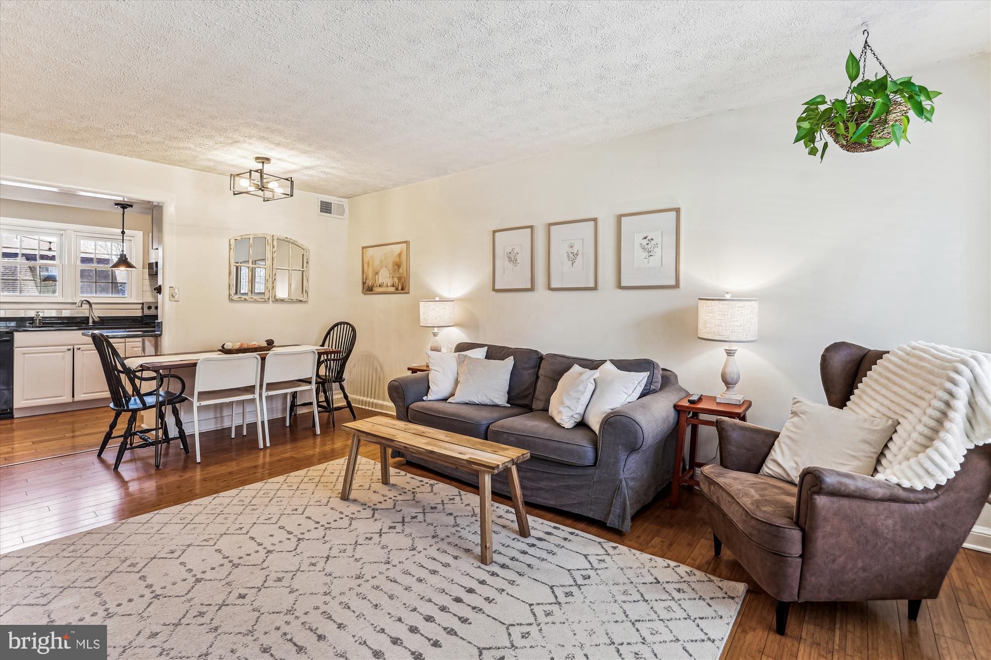 140 S VIRGINIA AVENUE 29