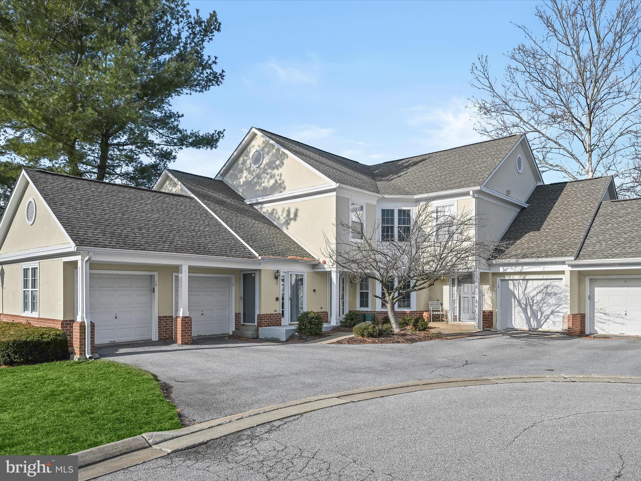 GREY ROCK FLATS - Residential