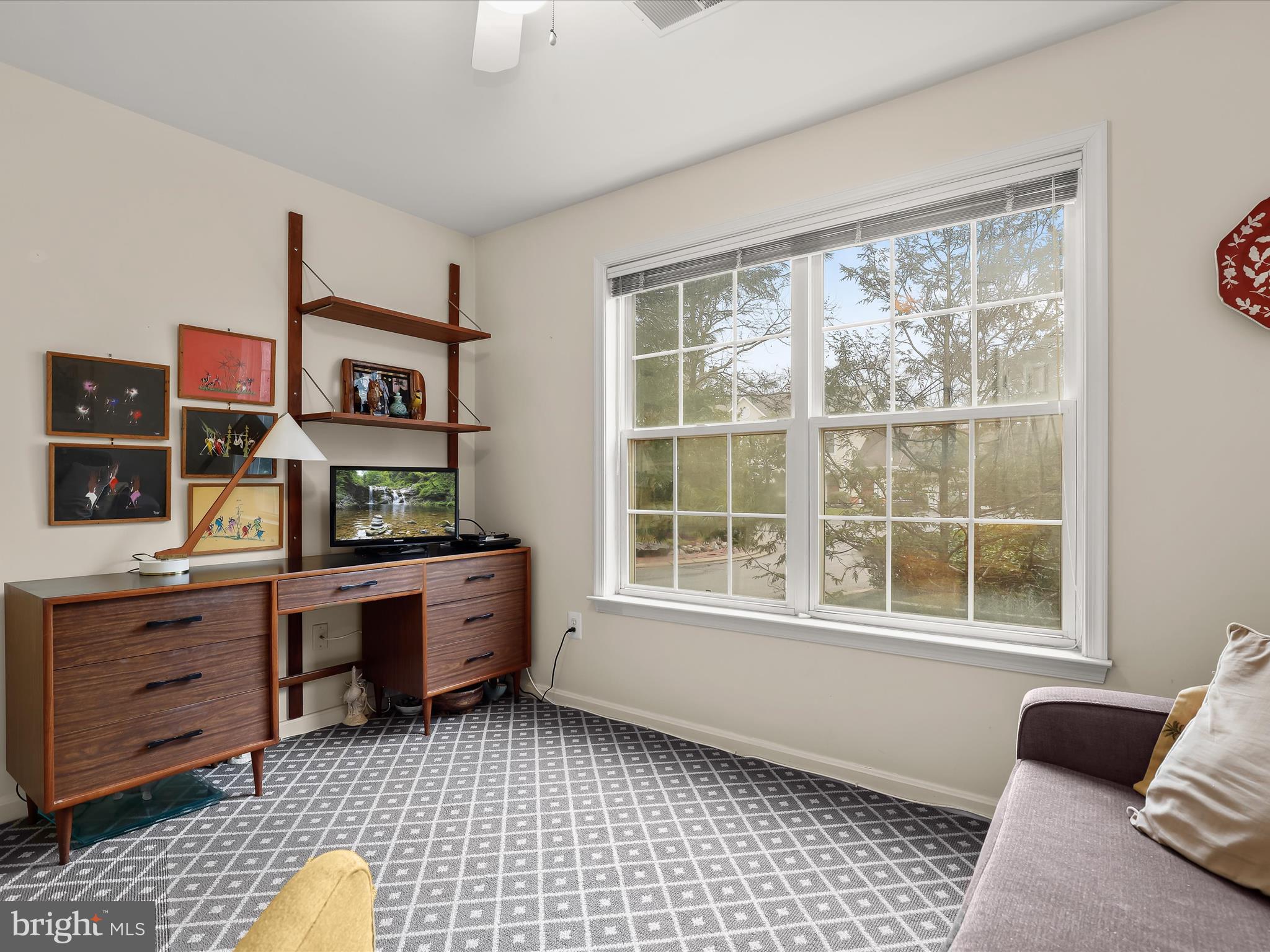 GREY ROCK FLATS - Residential