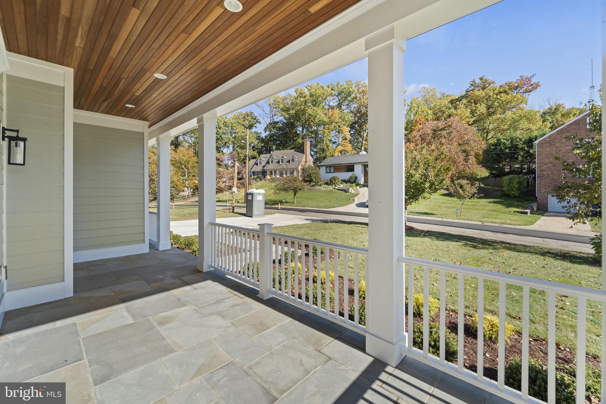 KENWOOD PARK - Residential