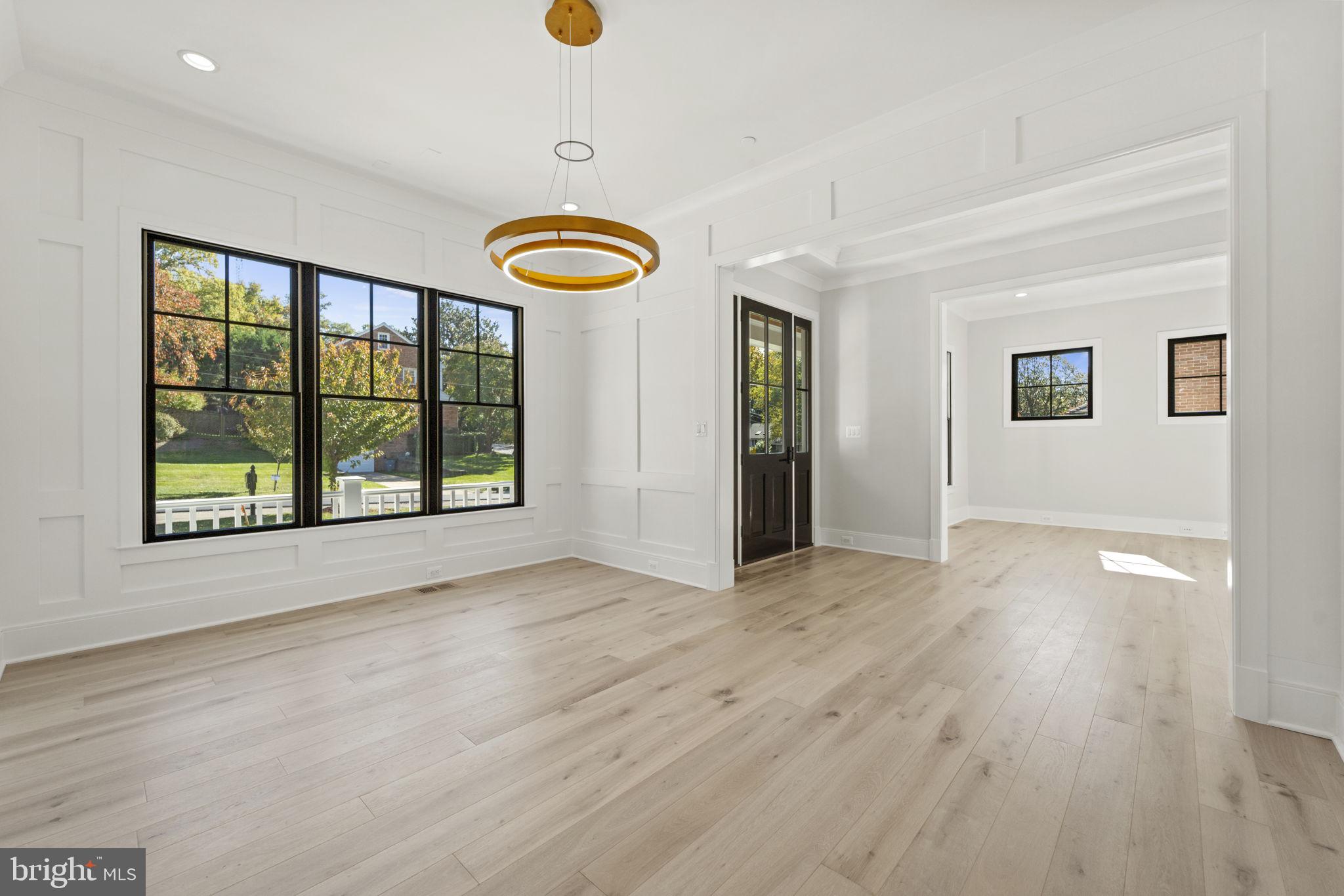 KENWOOD PARK - Residential