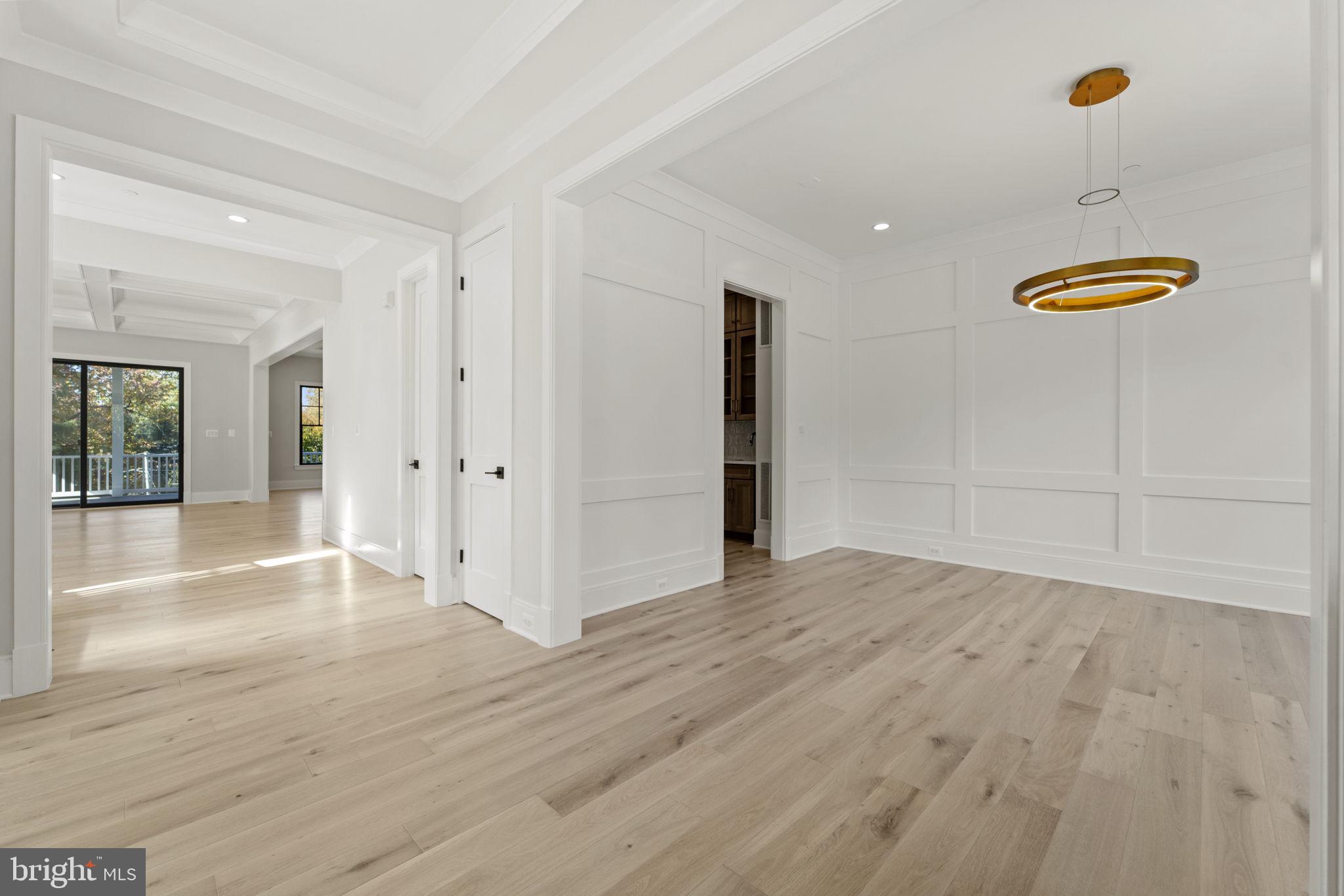 KENWOOD PARK - Residential