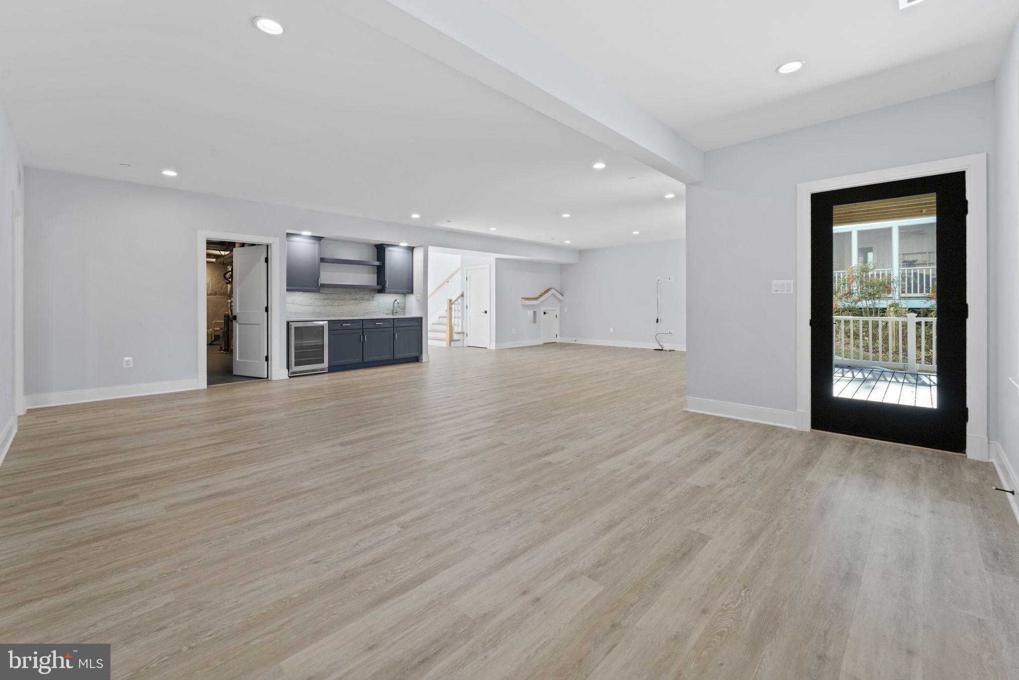 KENWOOD PARK - Residential