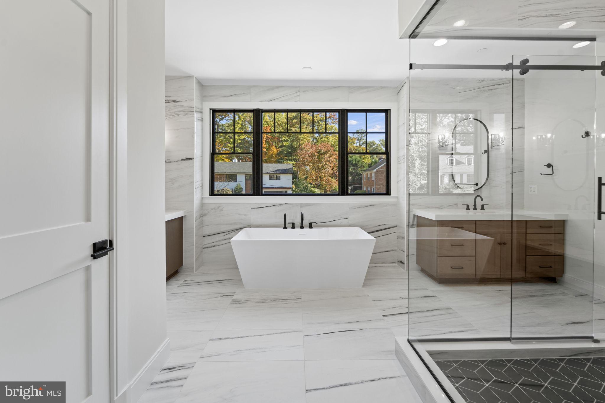 KENWOOD PARK - Residential