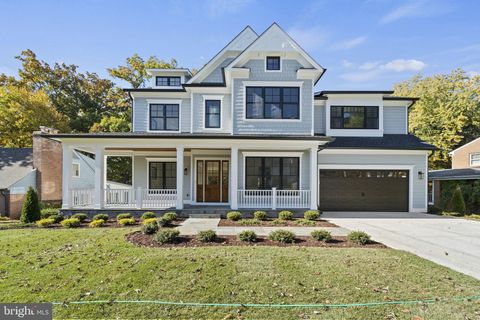 Photo of 5813 MARBURY RD, BETHESDA, MD 20817 (MLS # MDMC2089652) Photo of 5813 MARBURY RD, BETHESDA, MD 20817 (MLS # MDMC2089652)