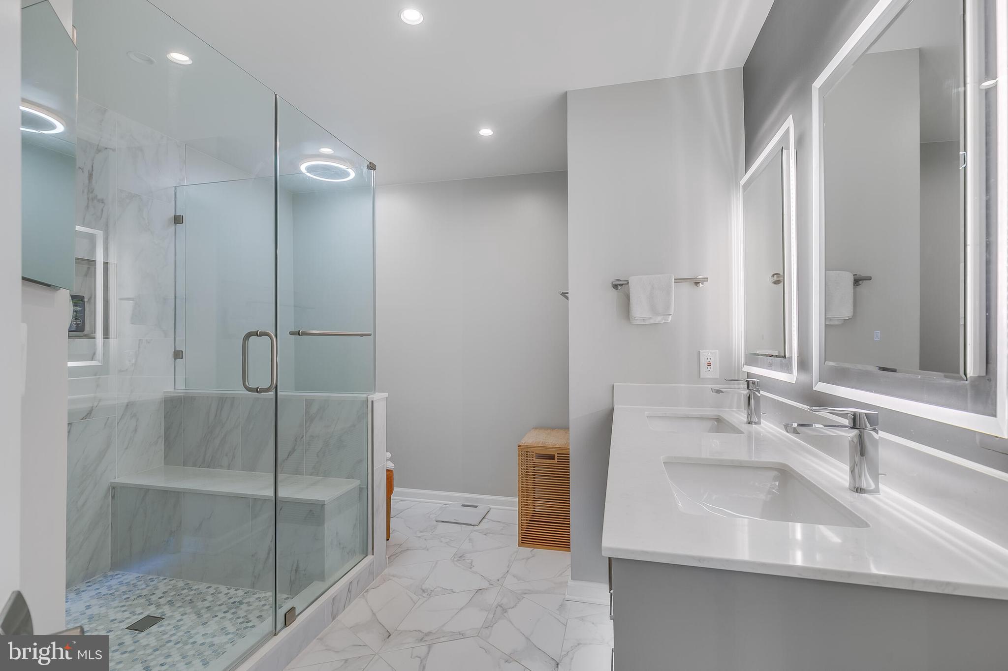 HIGHGATE - Residential Lease